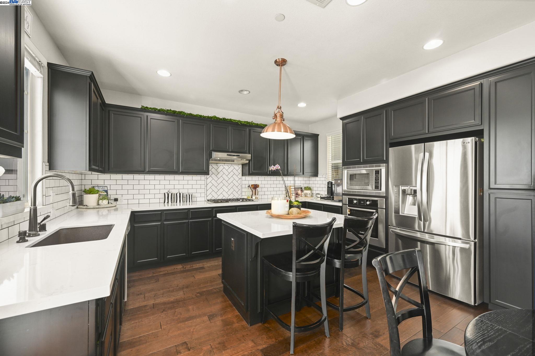 5386 Bengali St