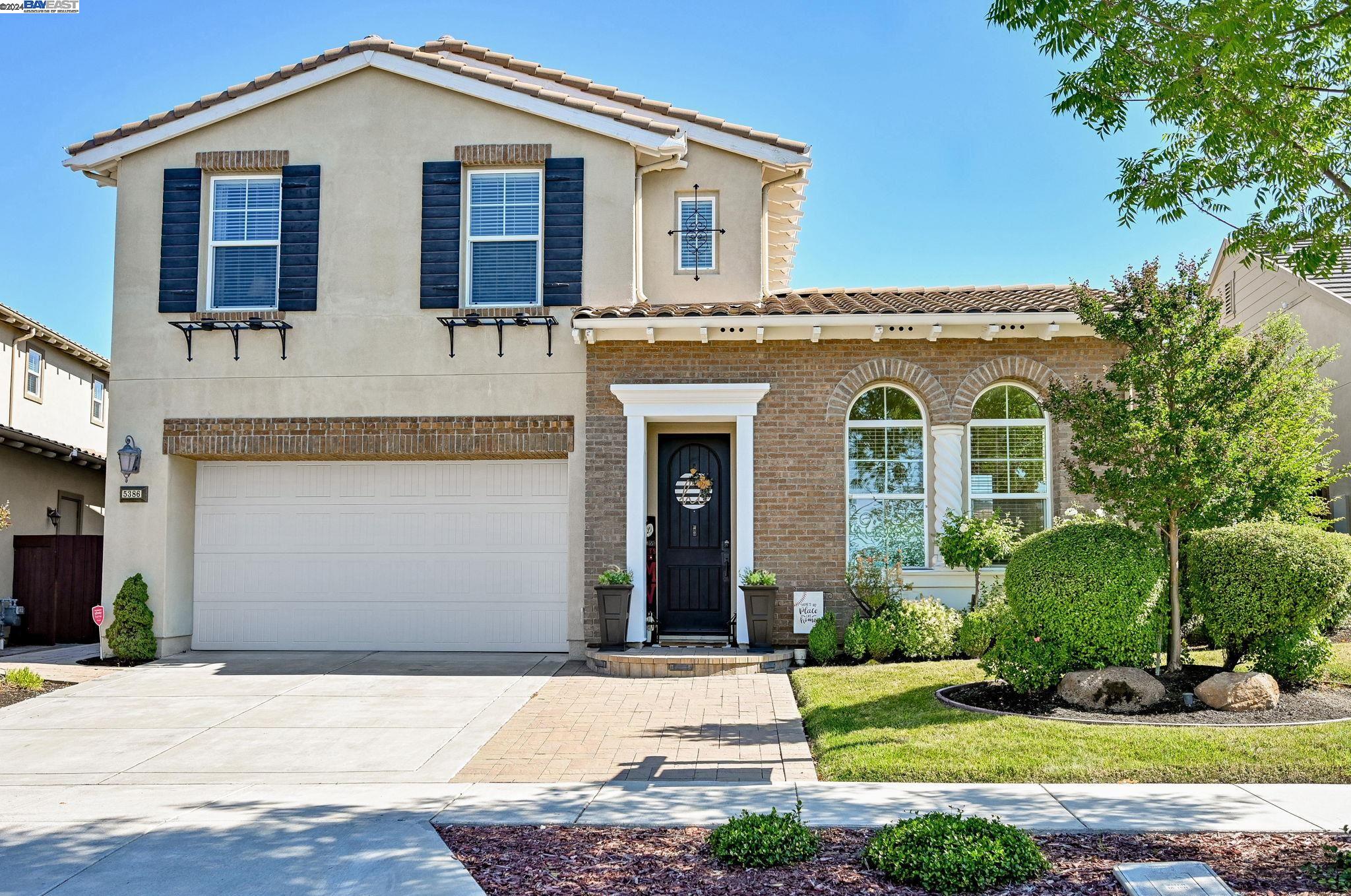 5386 Bengali St