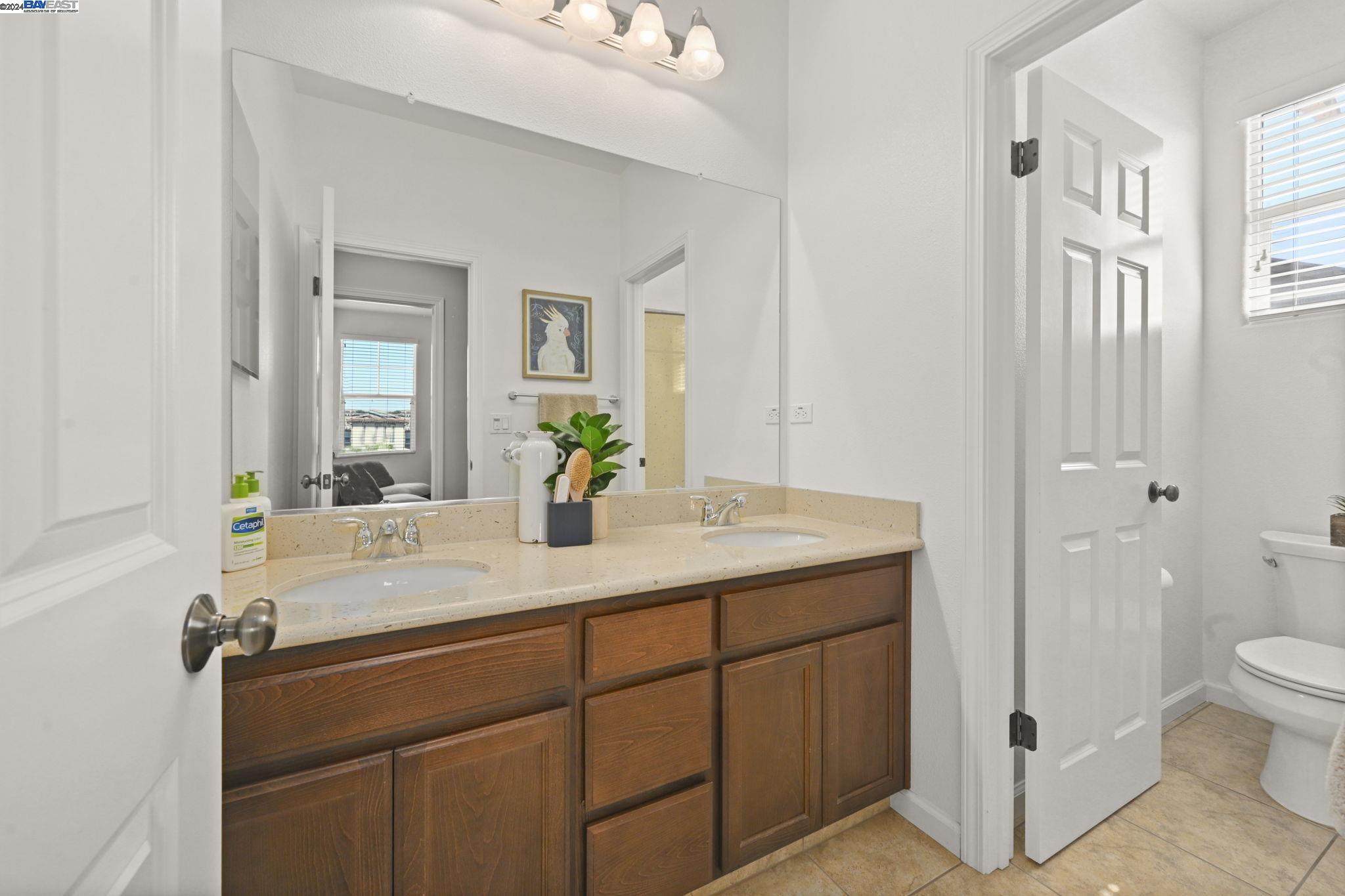 5386 Bengali St