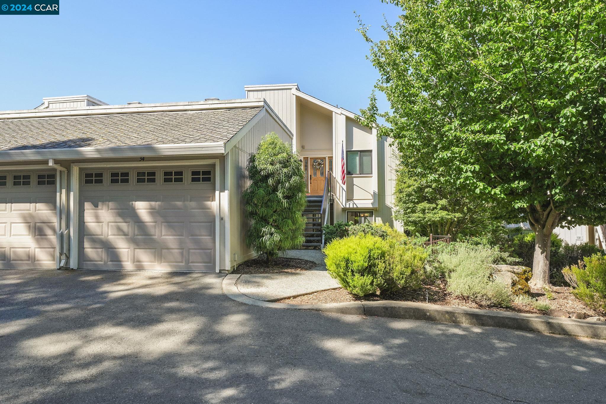 3234 Rossmoor Pkwy # 4