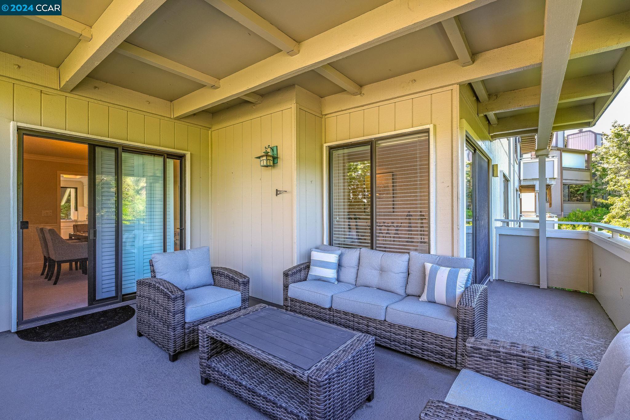 3234 Rossmoor Pkwy # 4