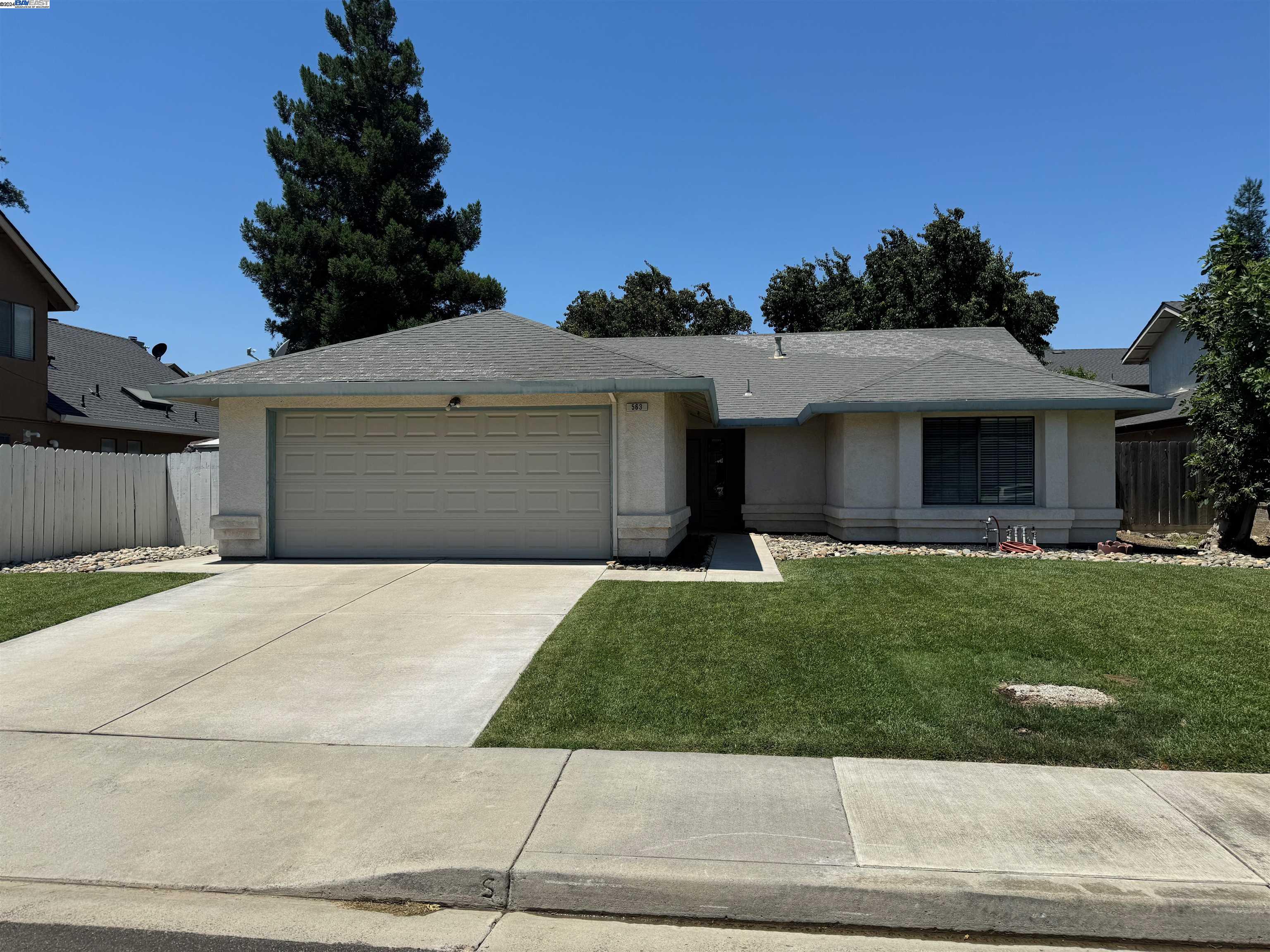 563 McMurphy Ct.