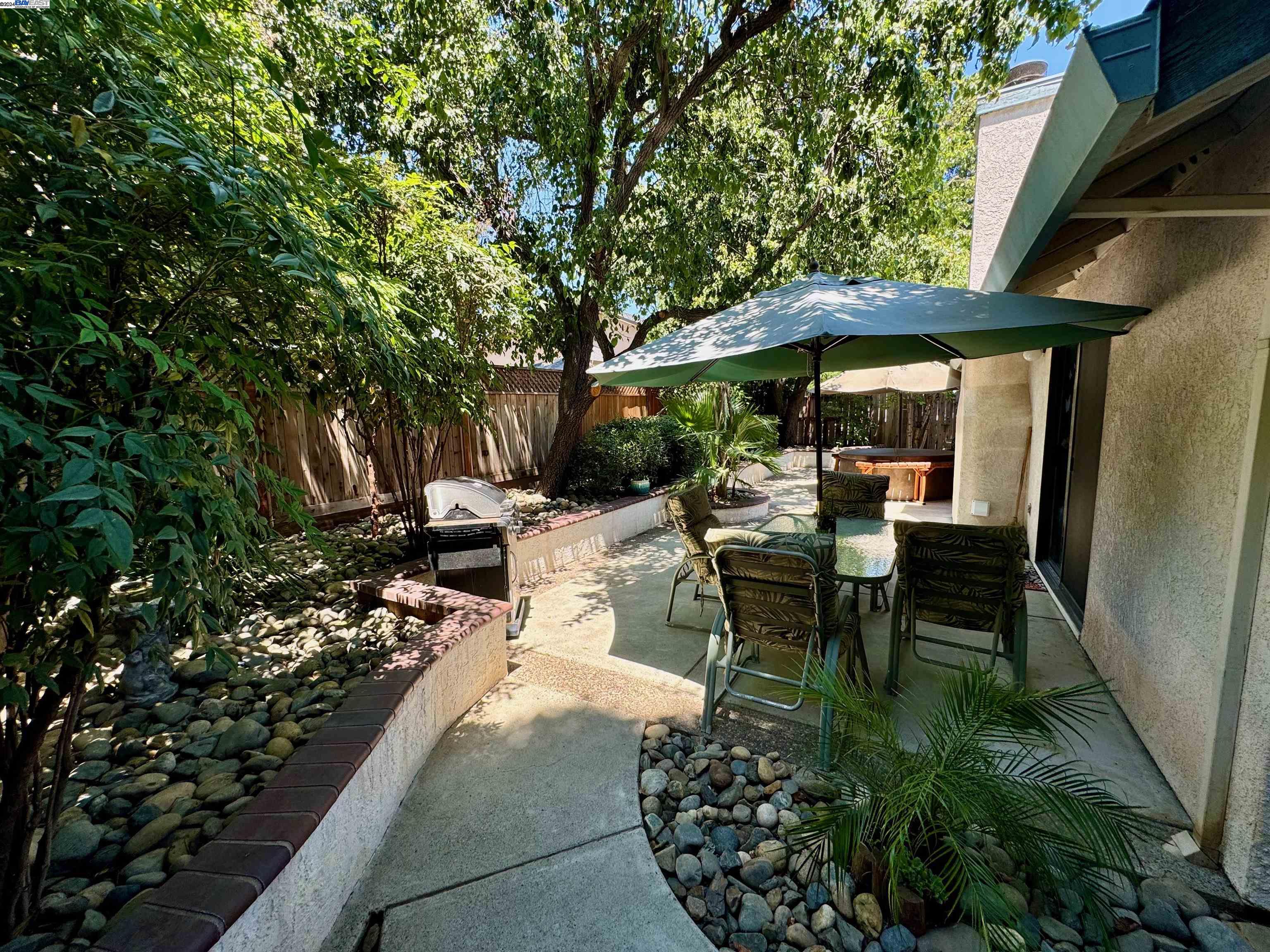 563 McMurphy Ct.