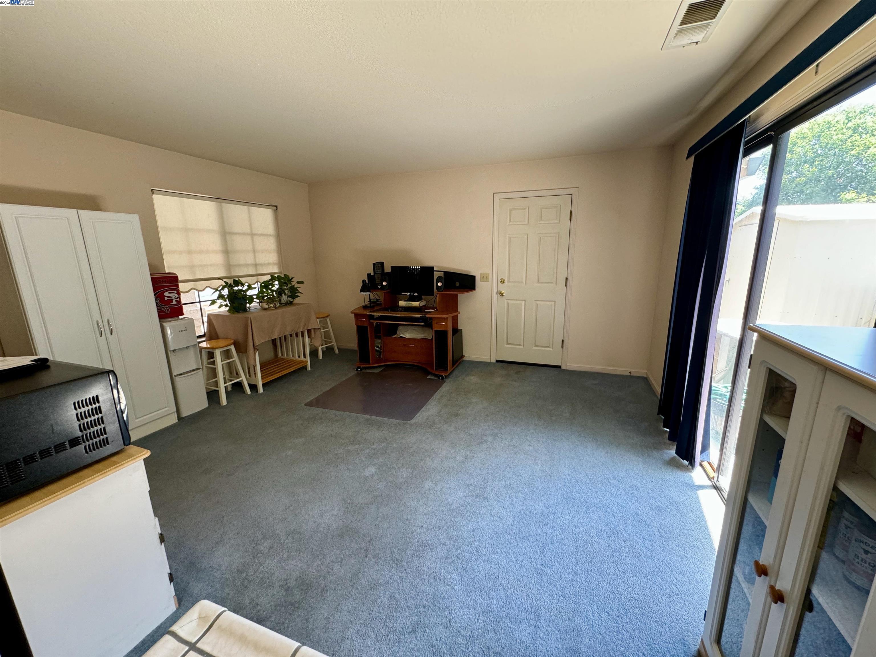 563 McMurphy Ct.