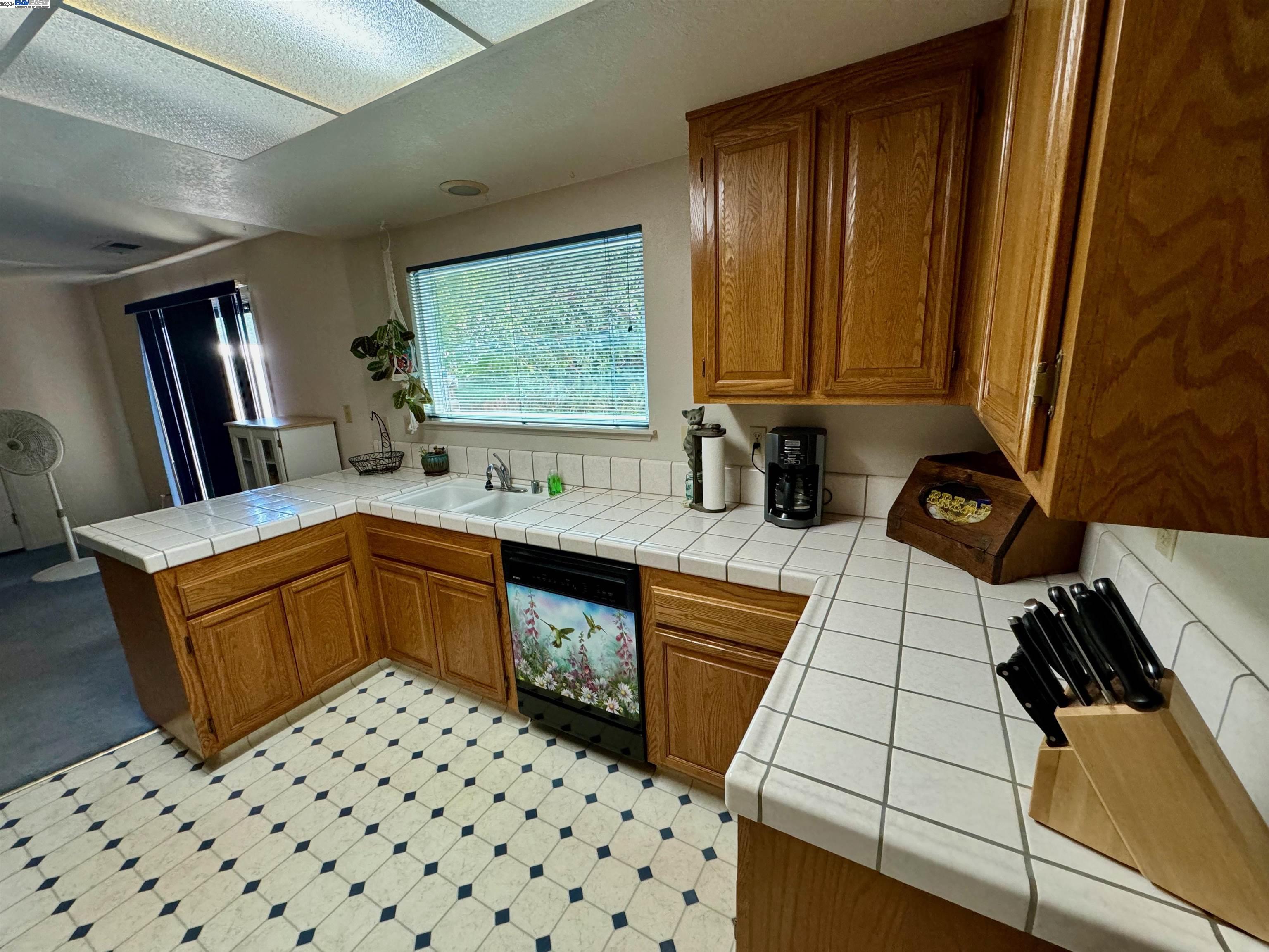 563 McMurphy Ct.