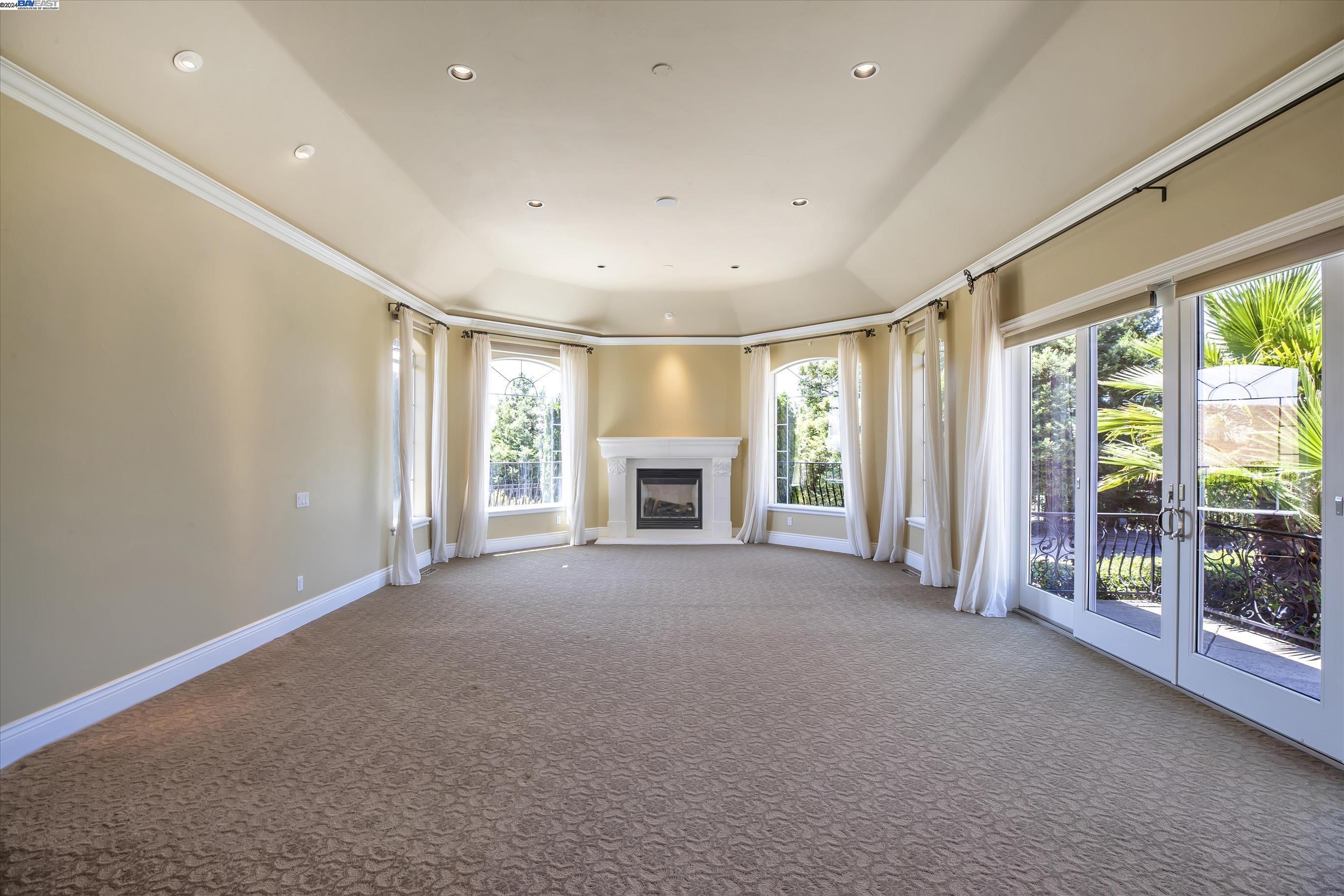 35 Hidden Hills Pl