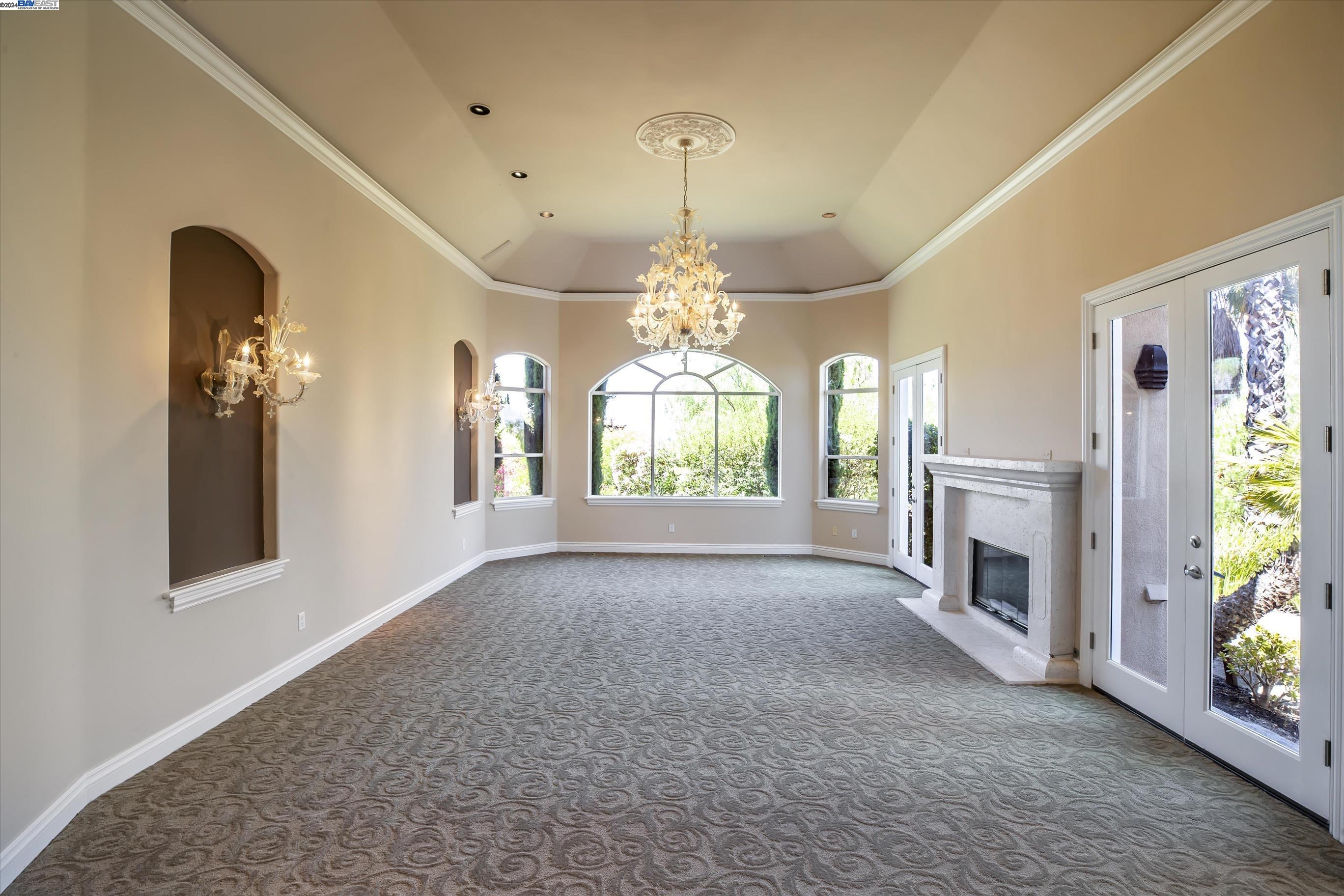 35 Hidden Hills Pl