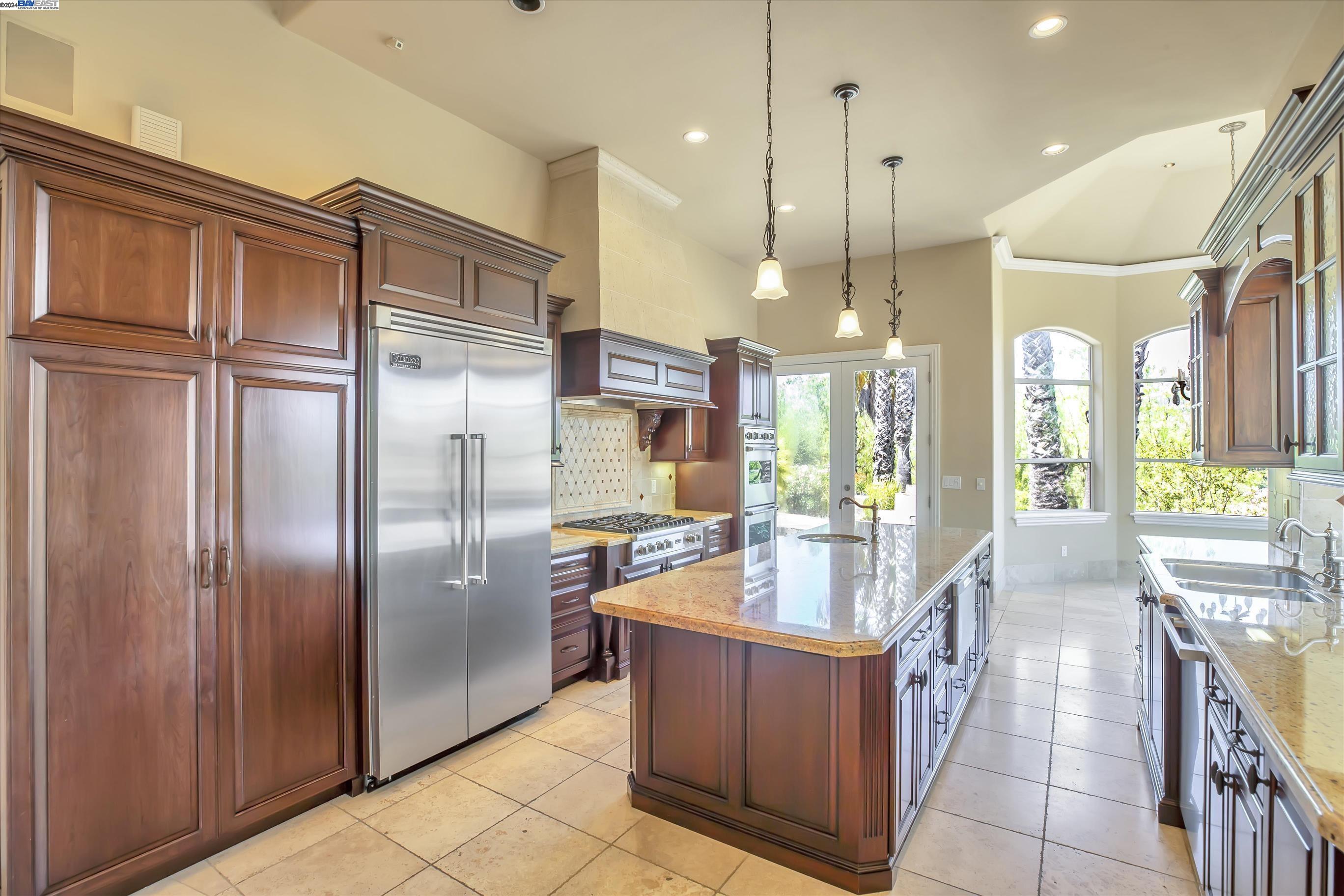 35 Hidden Hills Pl