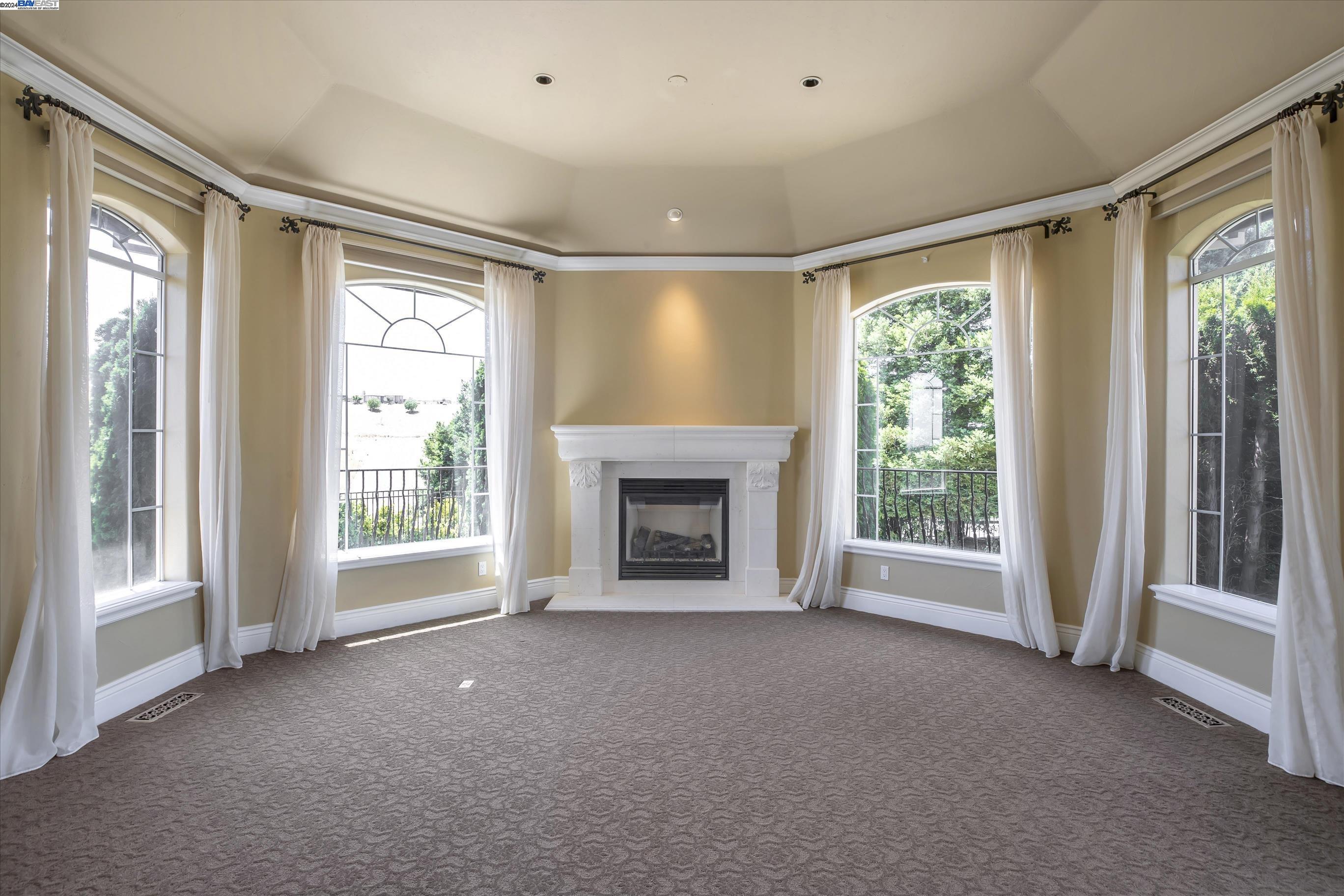 35 Hidden Hills Pl