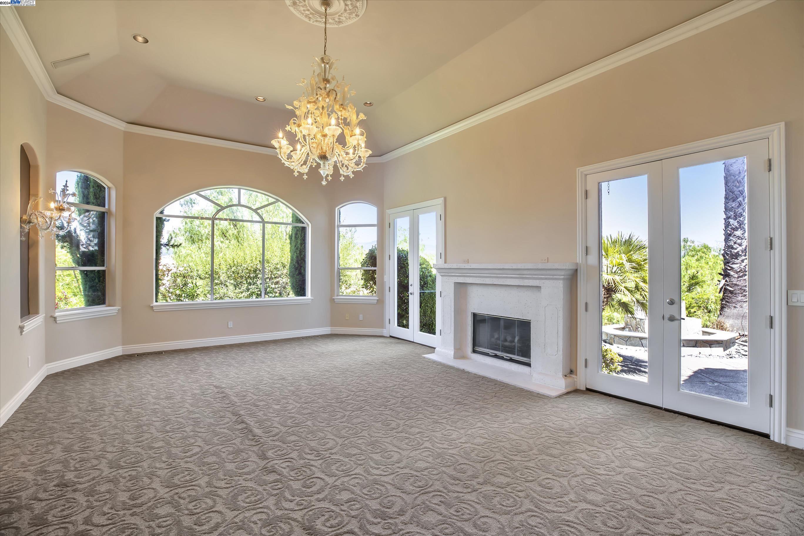 35 Hidden Hills Pl