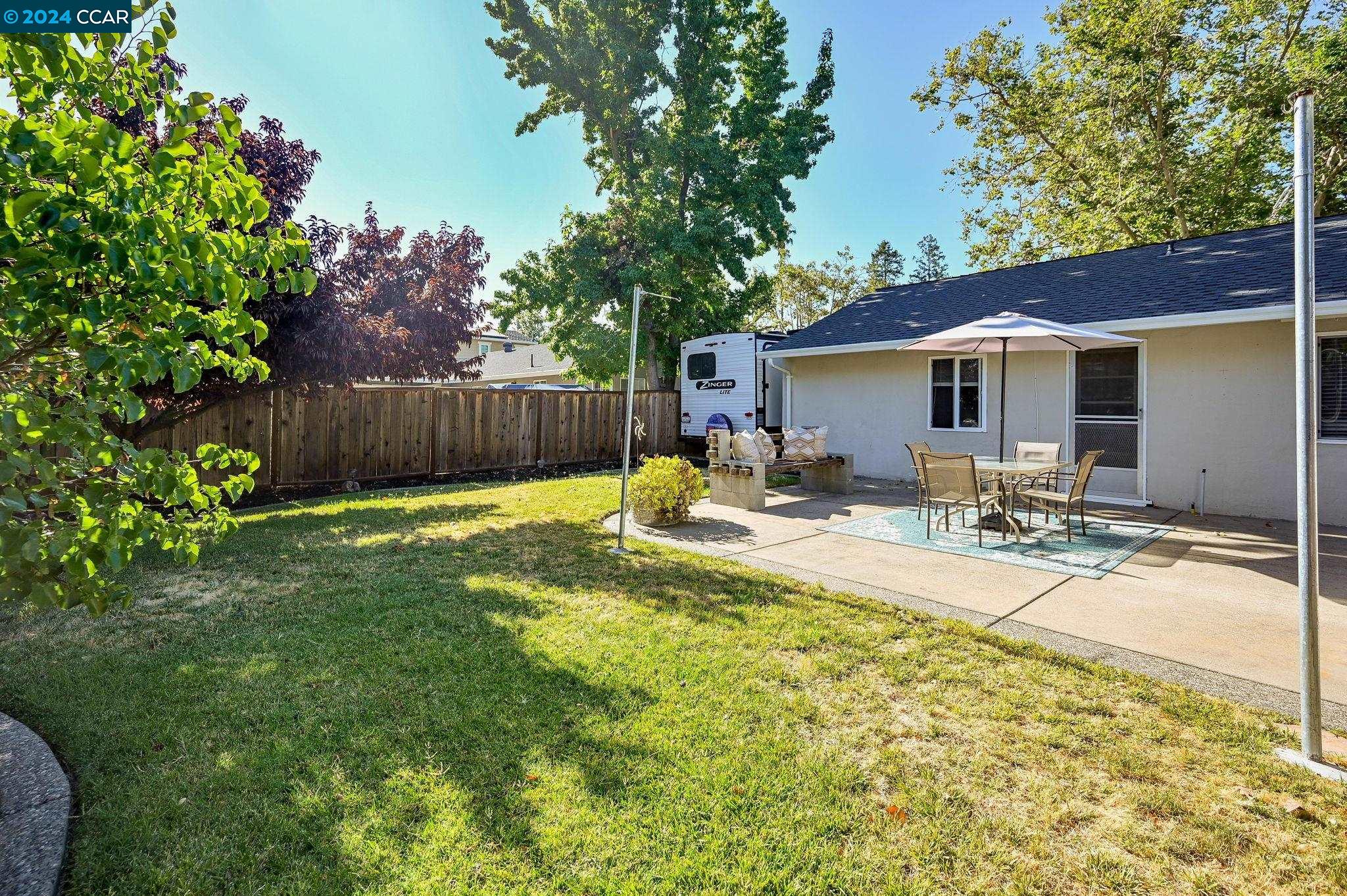 194 Cynthia Dr