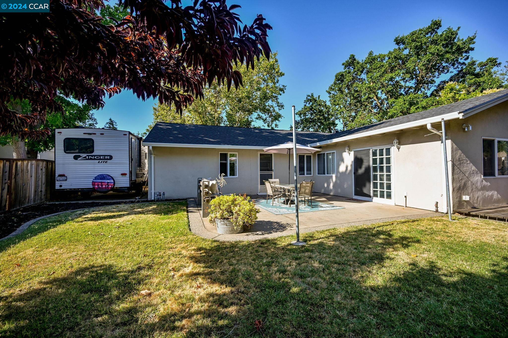194 Cynthia Dr