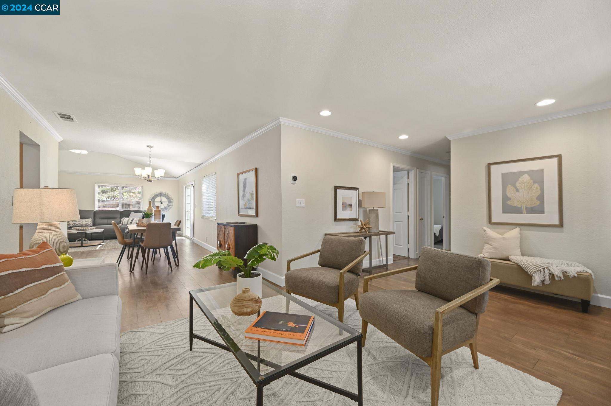 194 Cynthia Dr