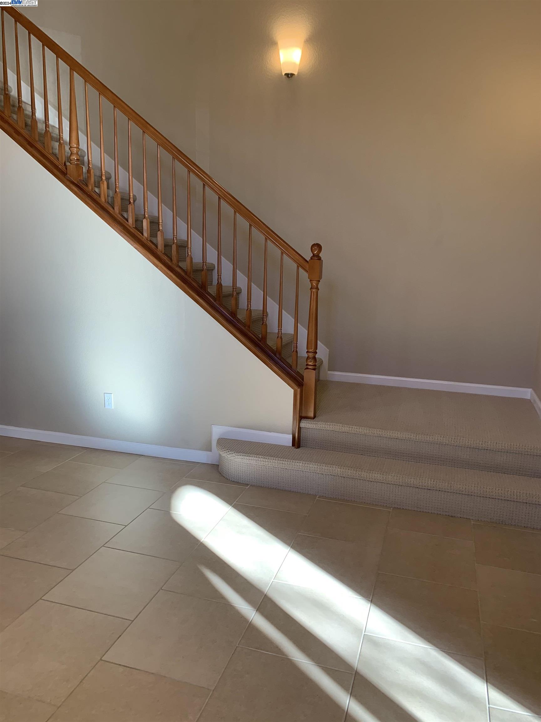 574 Dovecote Ln # 2