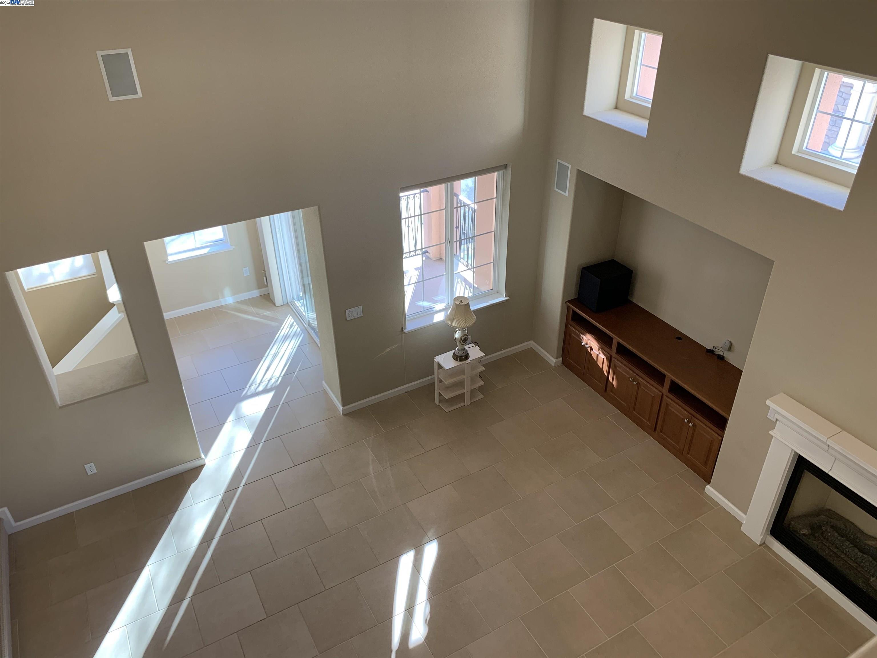 574 Dovecote Ln # 2
