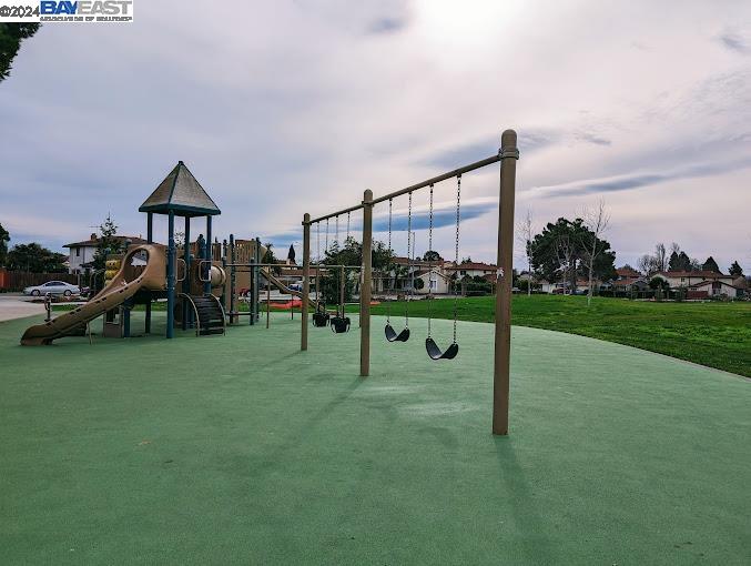 3419 Lake Arrowhead Ave