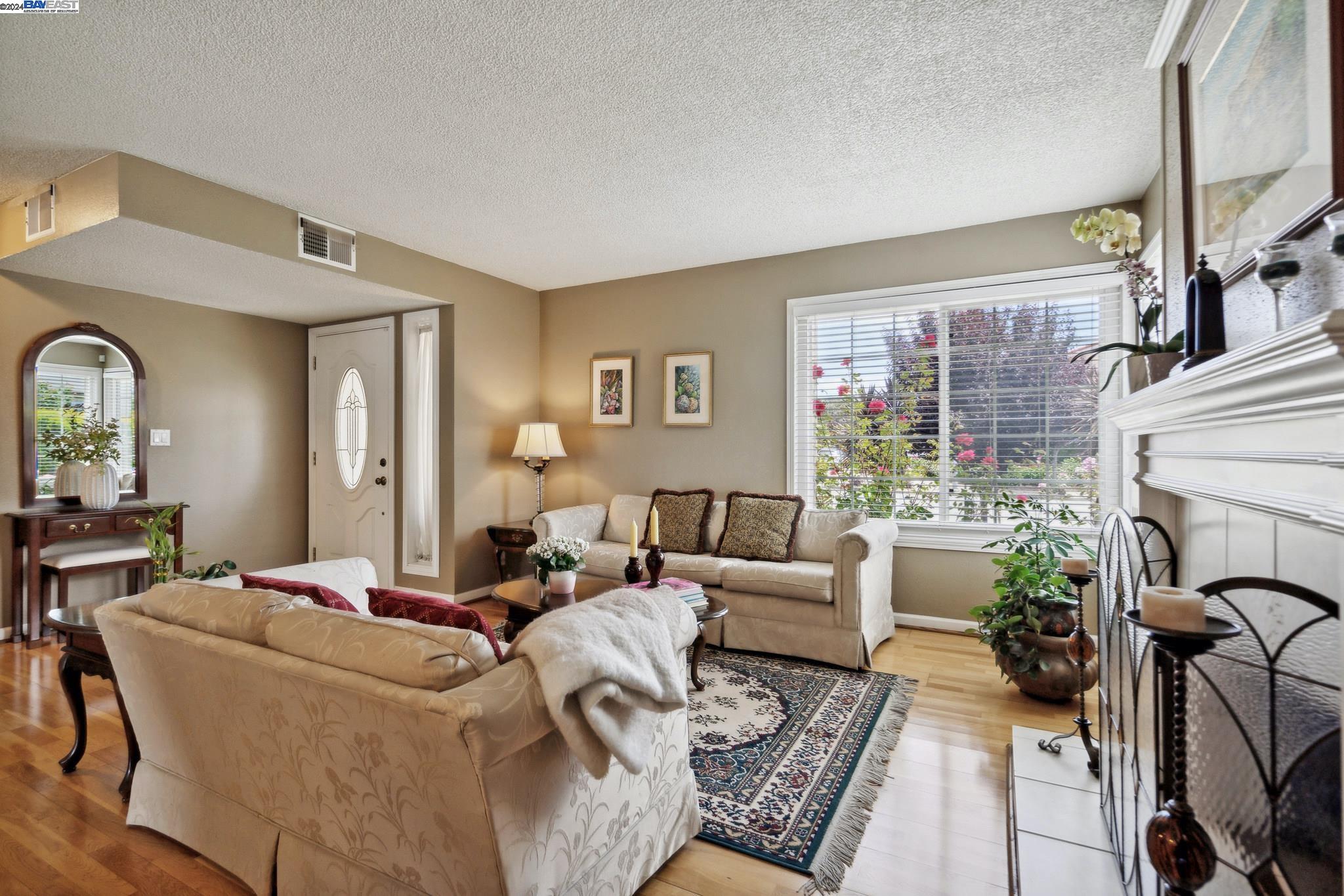 3419 Lake Arrowhead Ave