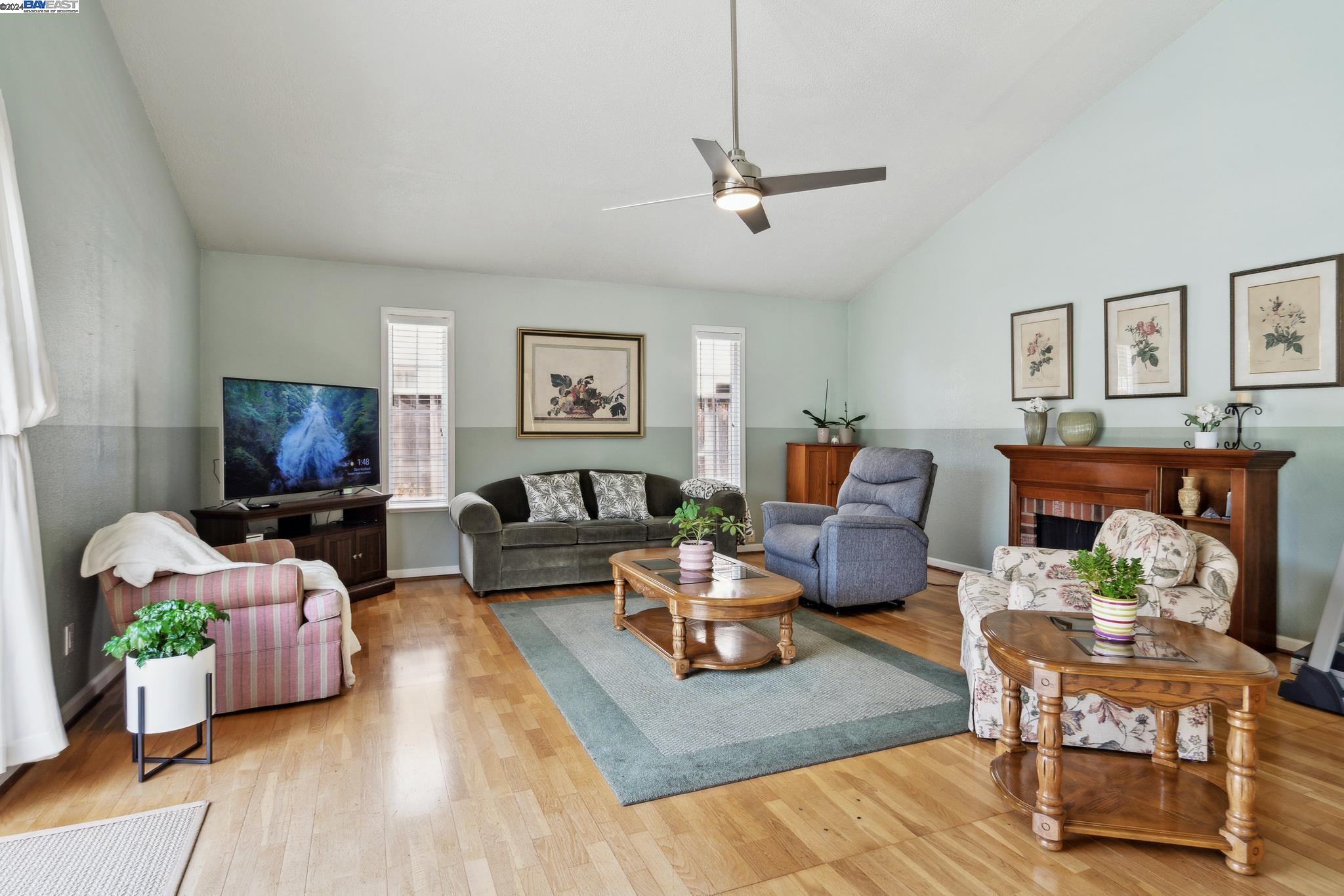 3419 Lake Arrowhead Ave