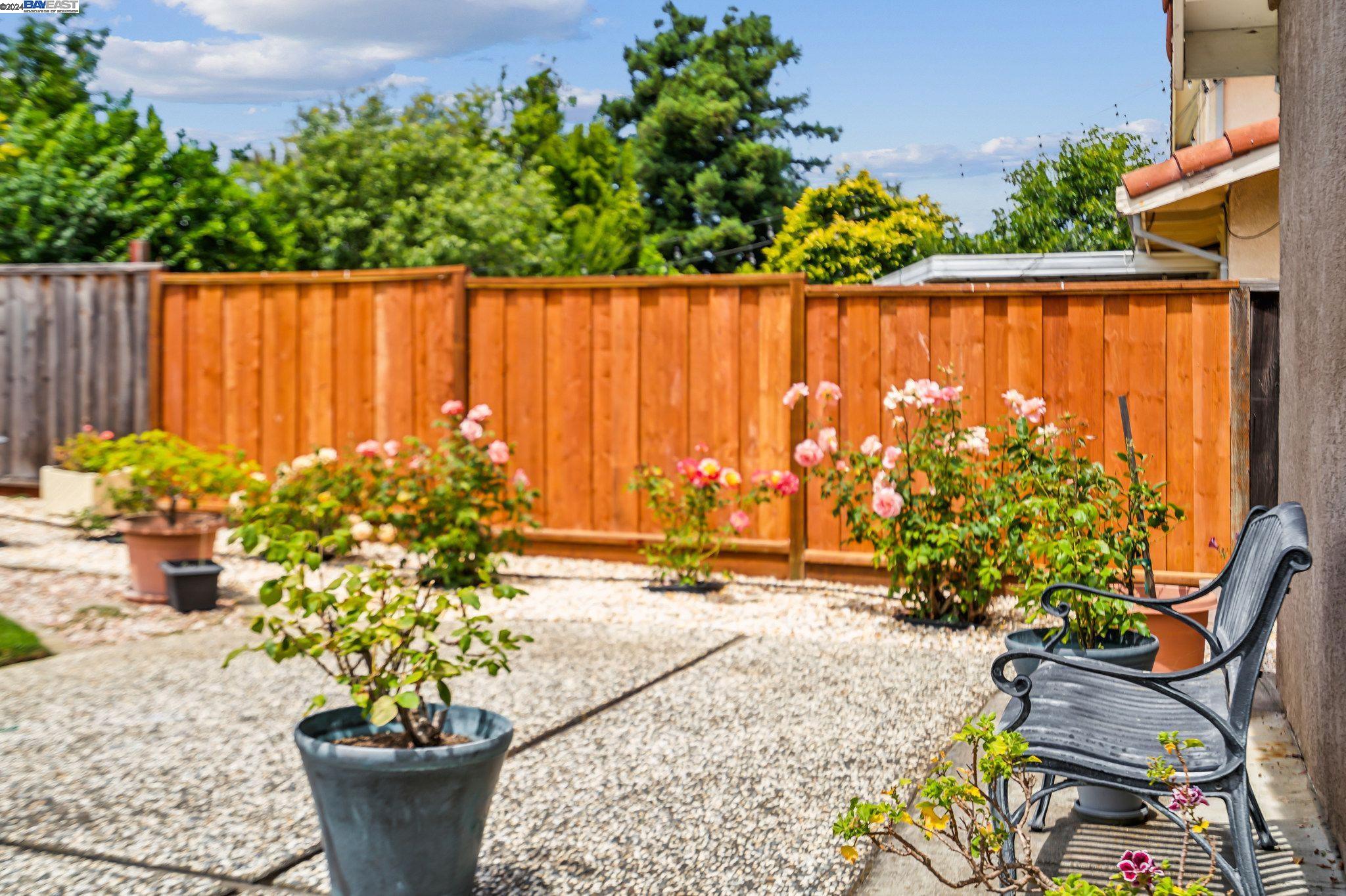 3419 Lake Arrowhead Ave