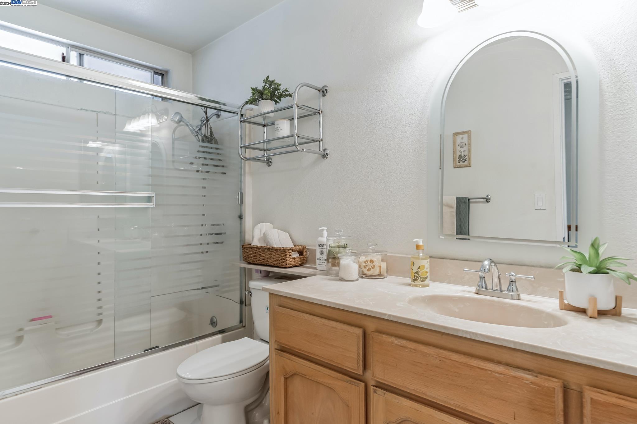 3419 Lake Arrowhead Ave