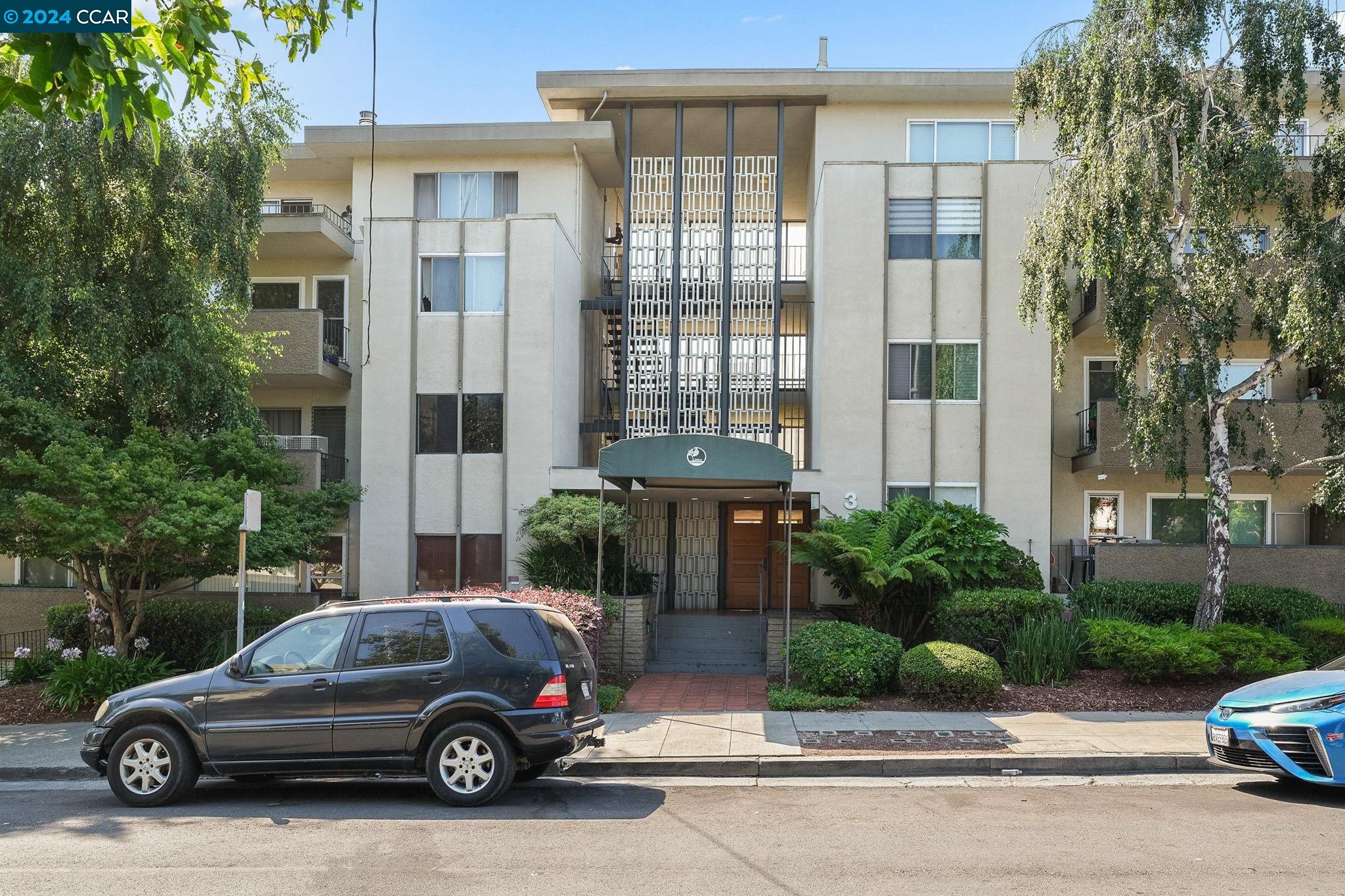 360 Vernon St # 212