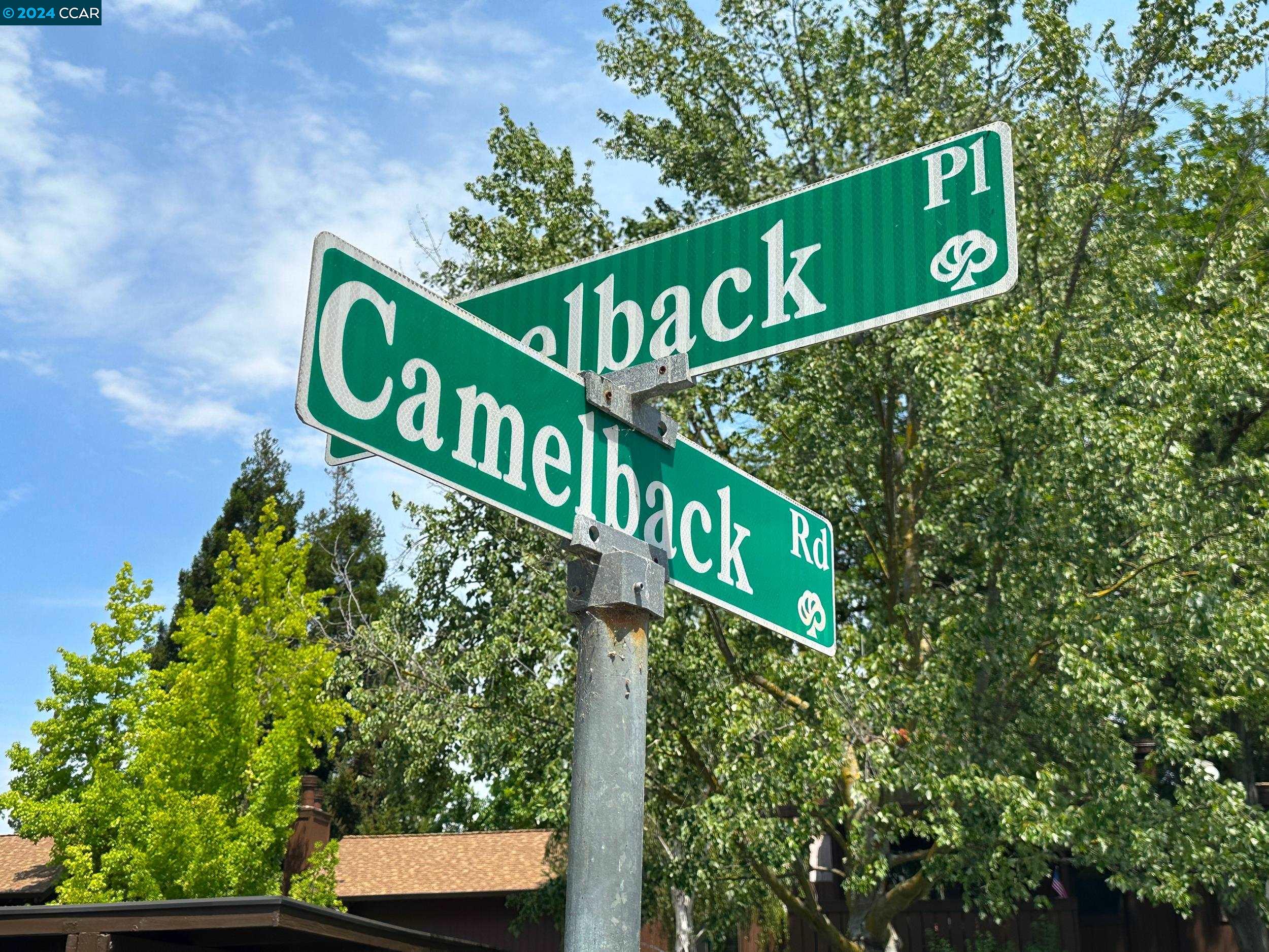 895 Camelback Pl