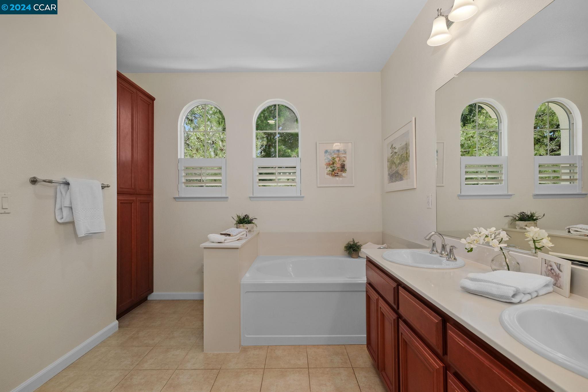 1311 Trailside Circle