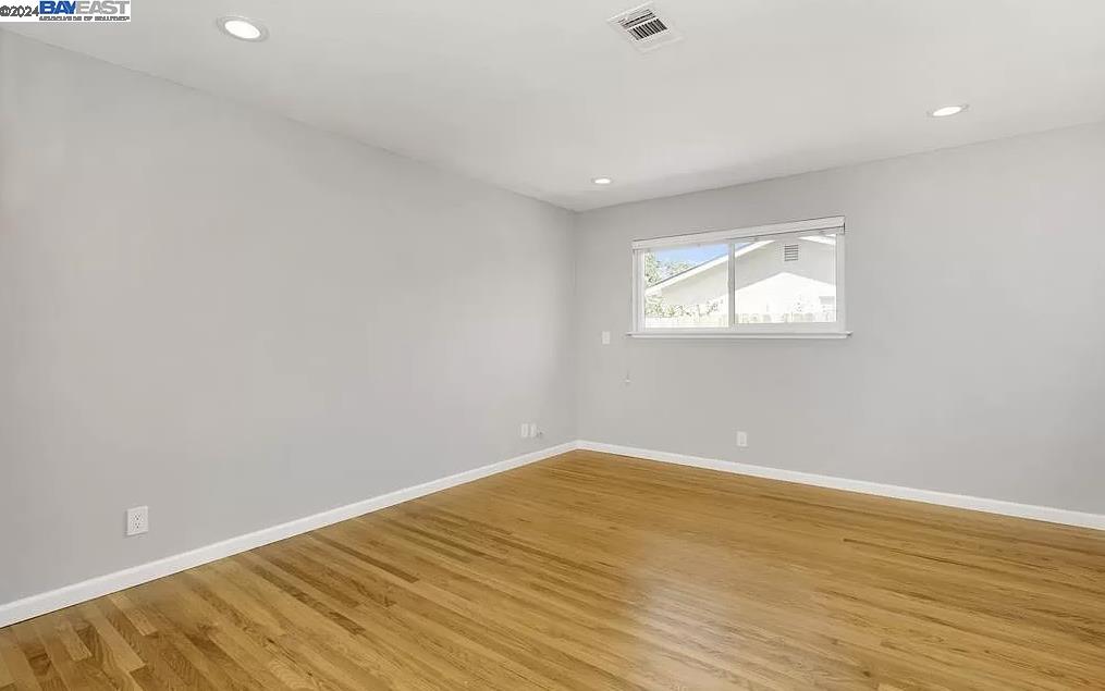 618 Falcon Way
