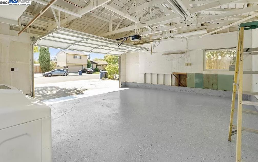 618 Falcon Way