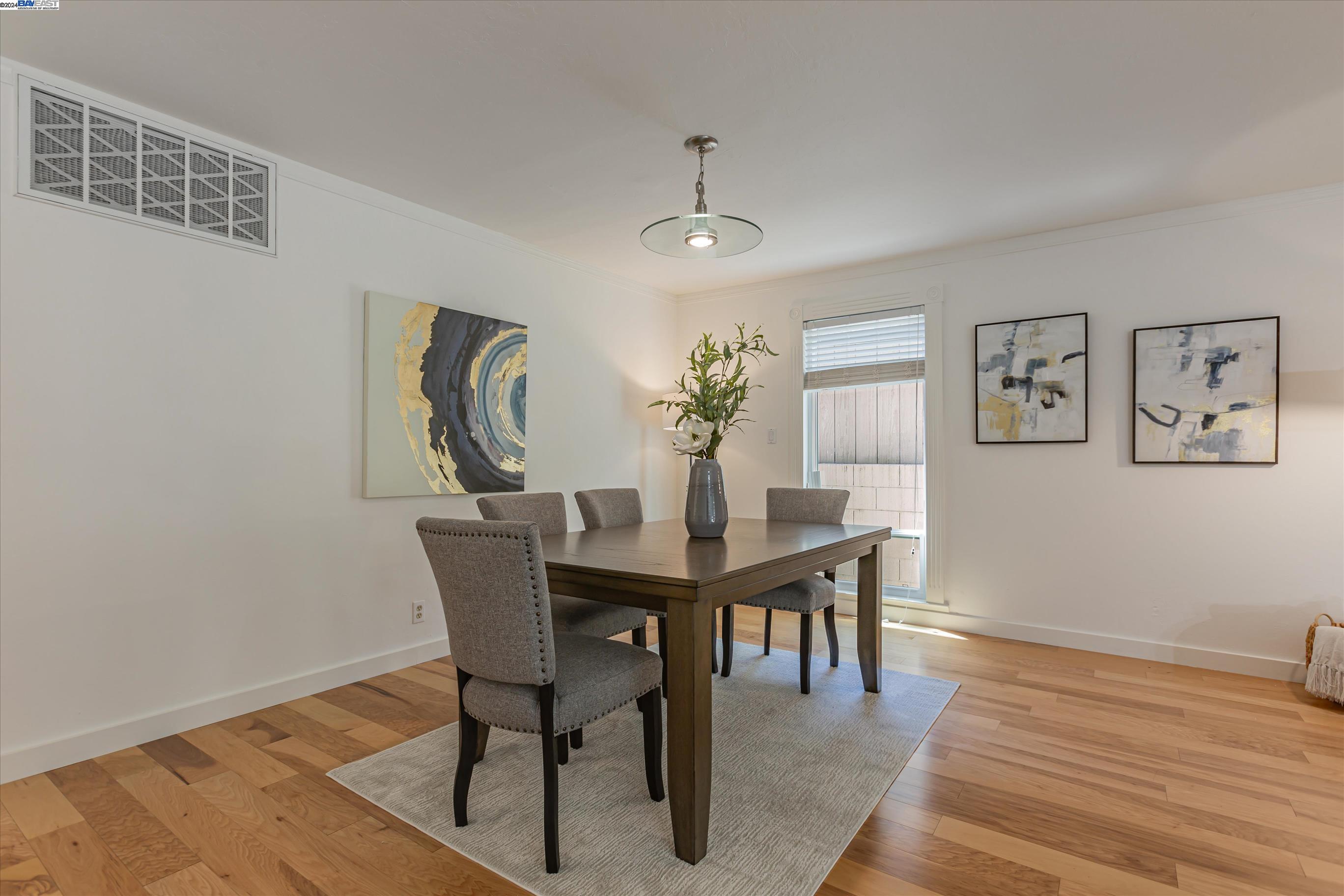 2129 Ascot Drive # 18
