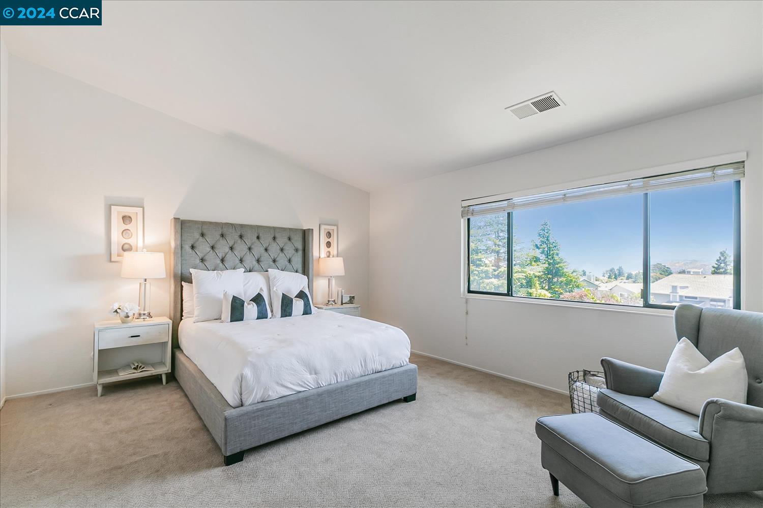 2259 Clearview Cir