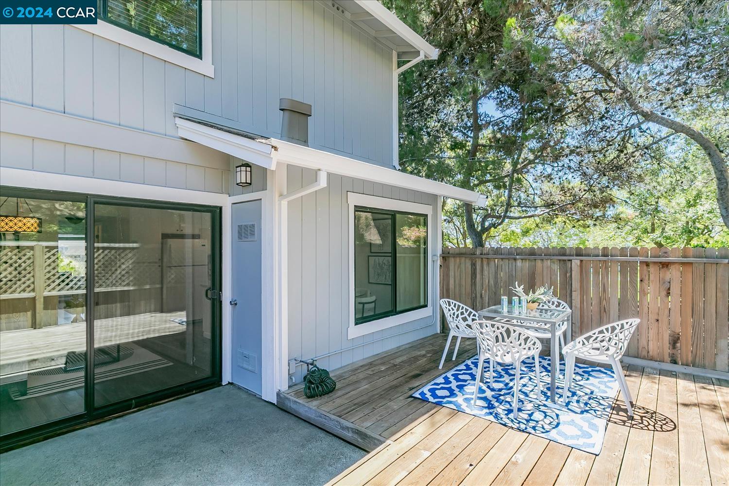 2259 Clearview Cir