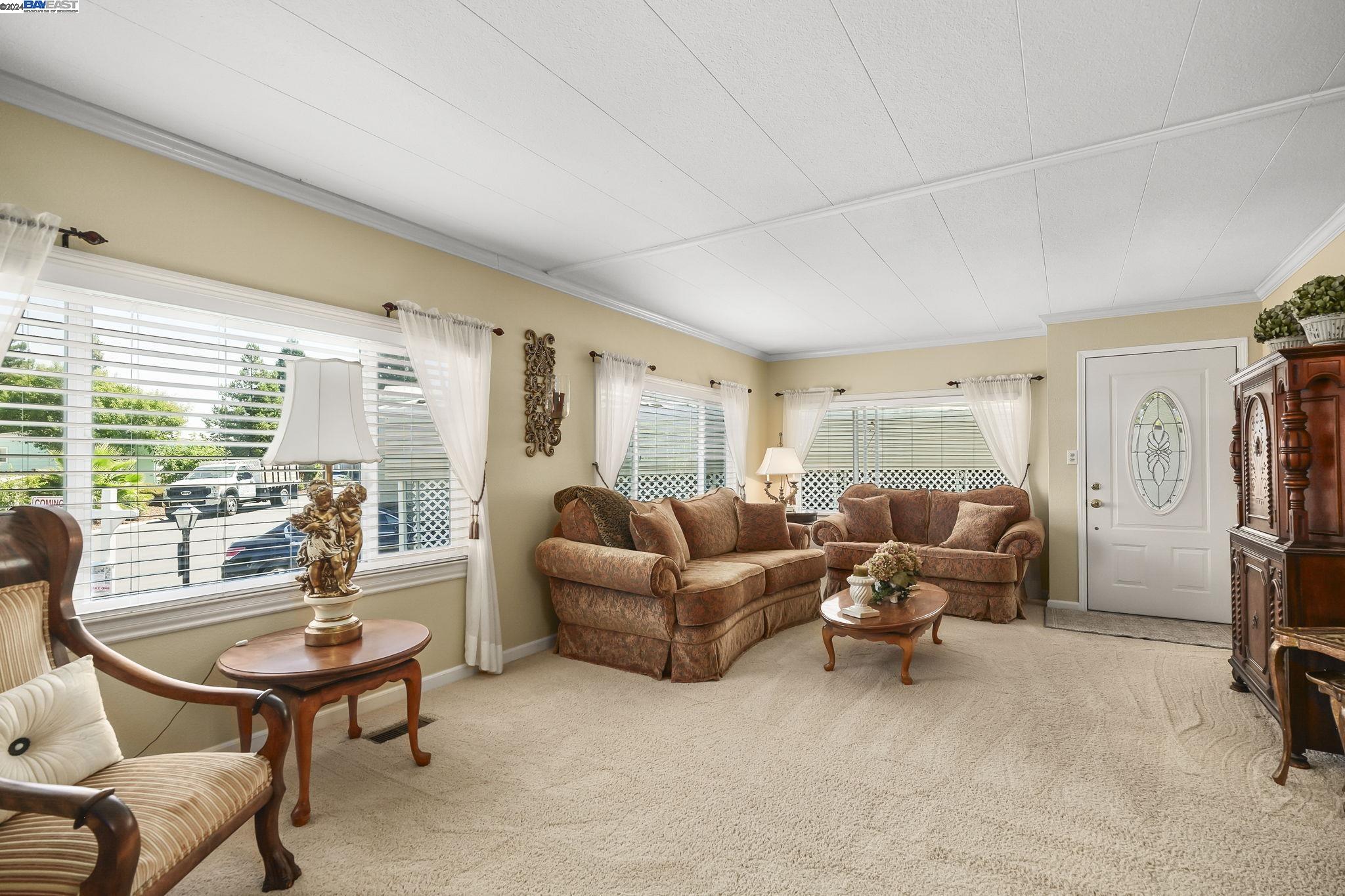 3231 Vineyard Ave., #4 # 4