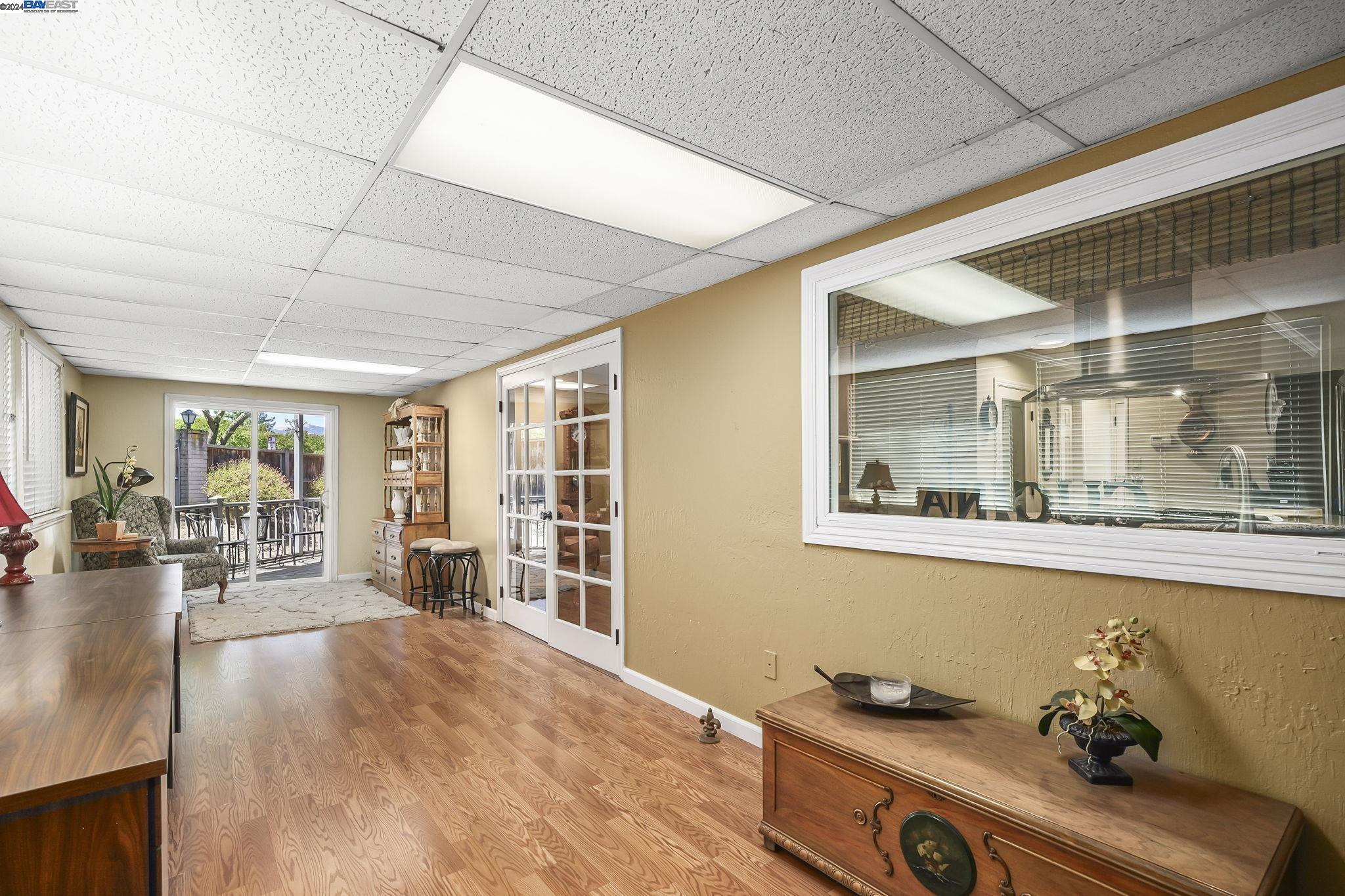 3231 Vineyard Ave., #4 # 4