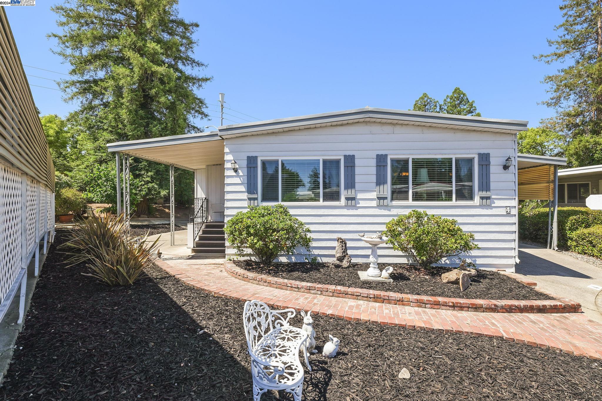 3231 Vineyard Ave., #4 # 4