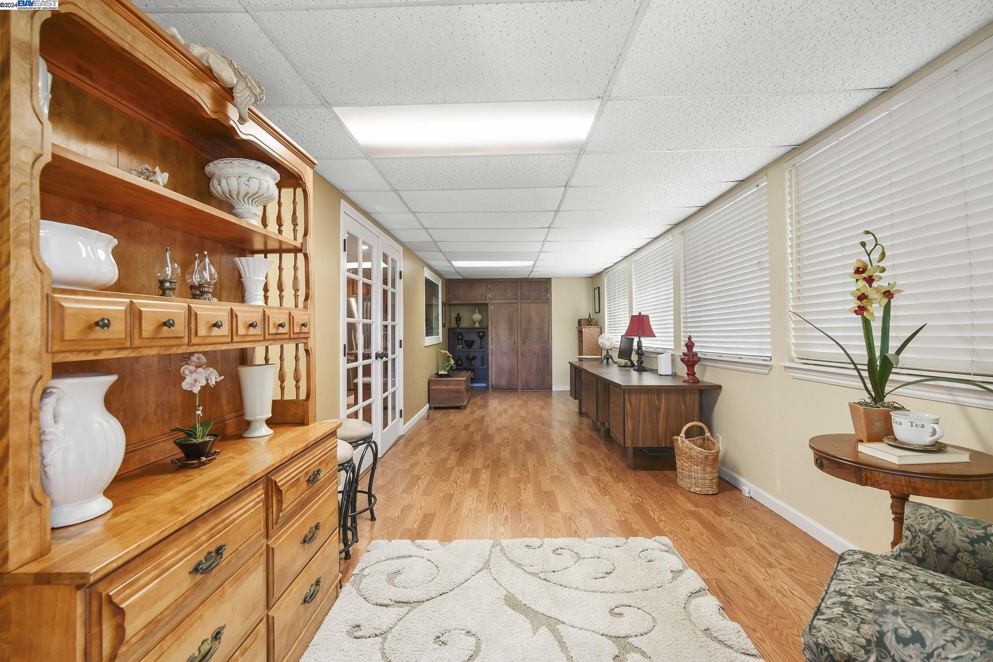 3231 Vineyard Ave., #4 # 4