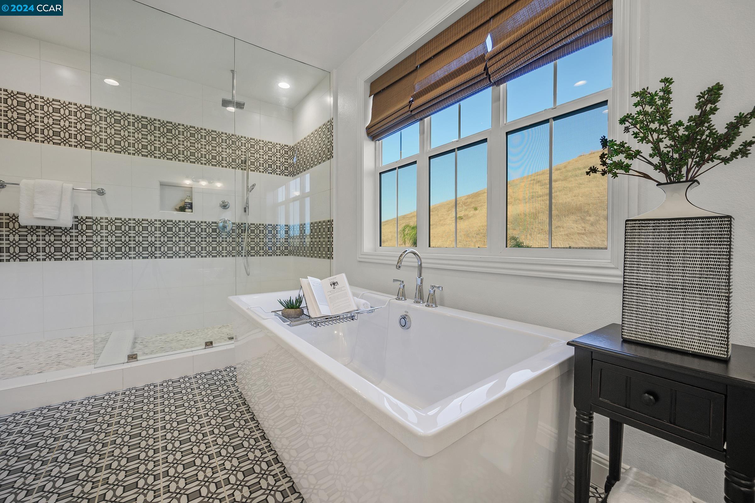 3002 Delamar Dr