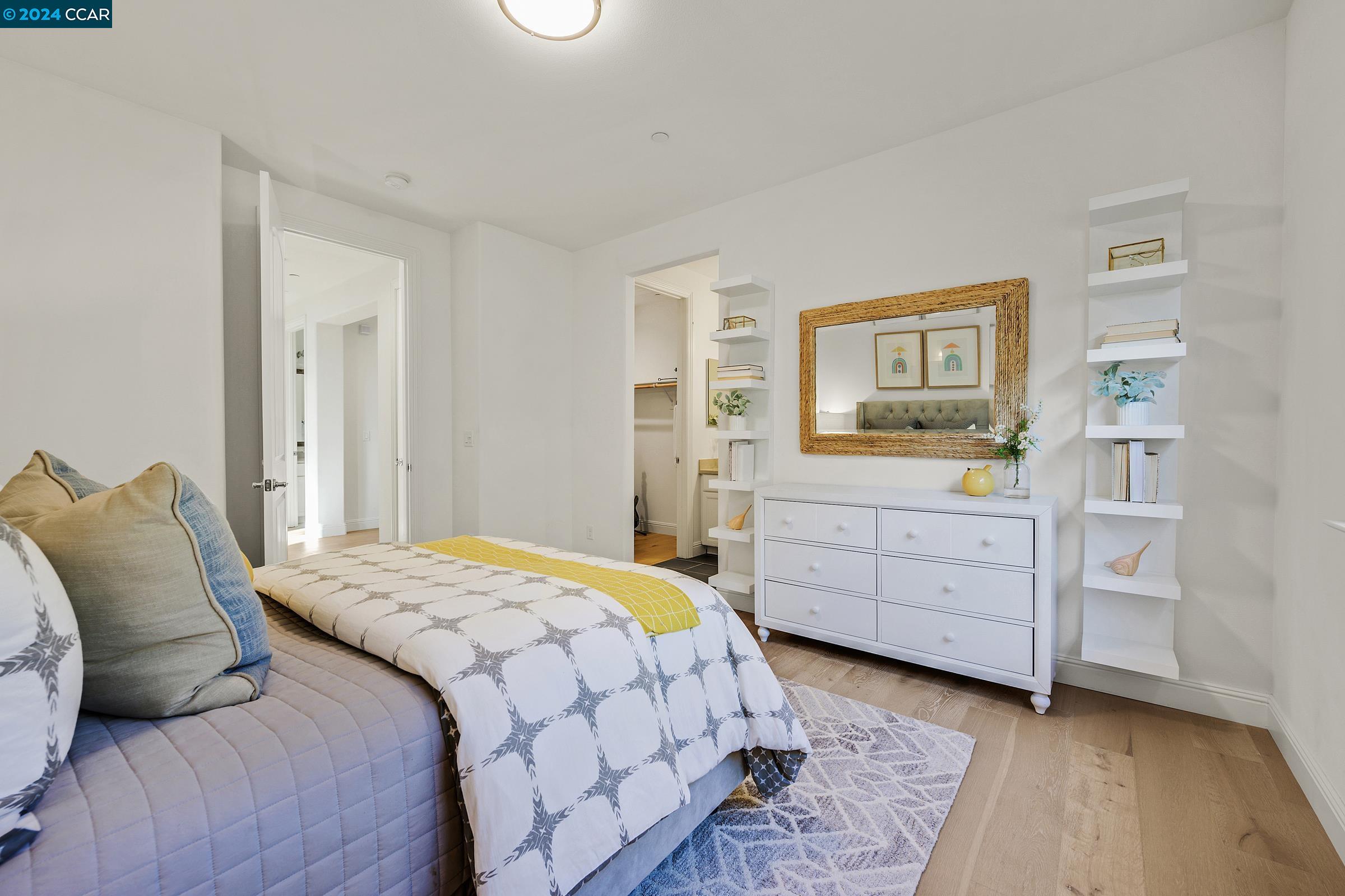 3002 Delamar Dr