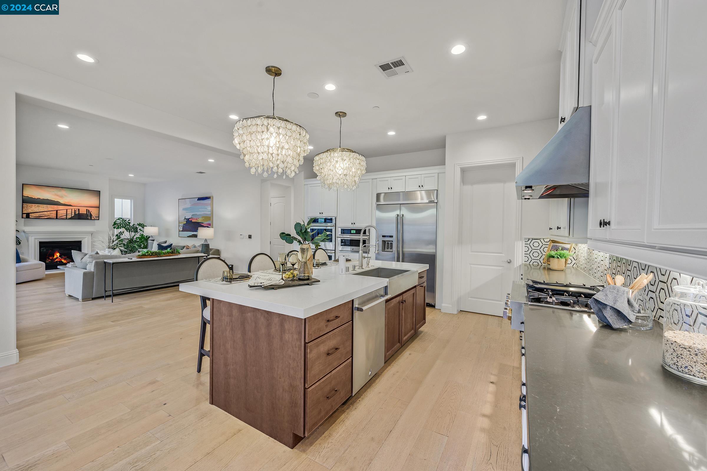 3002 Delamar Dr