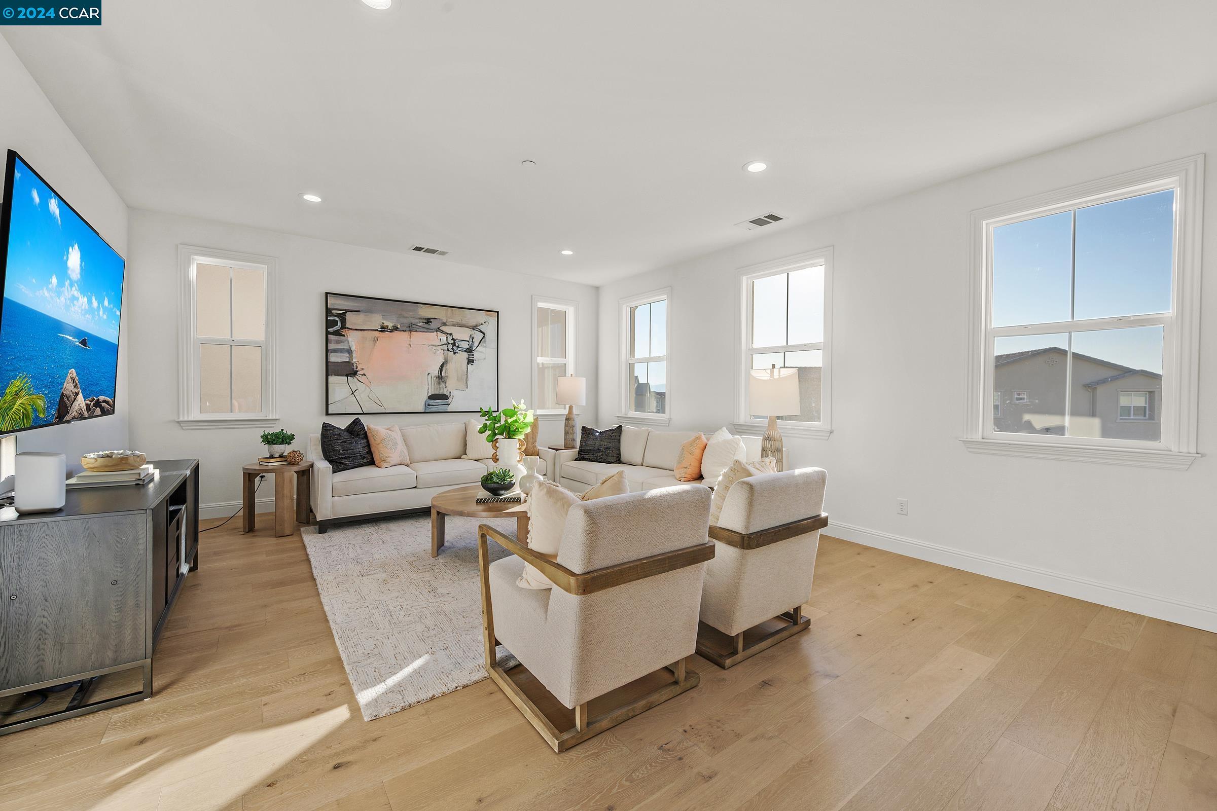 3002 Delamar Dr