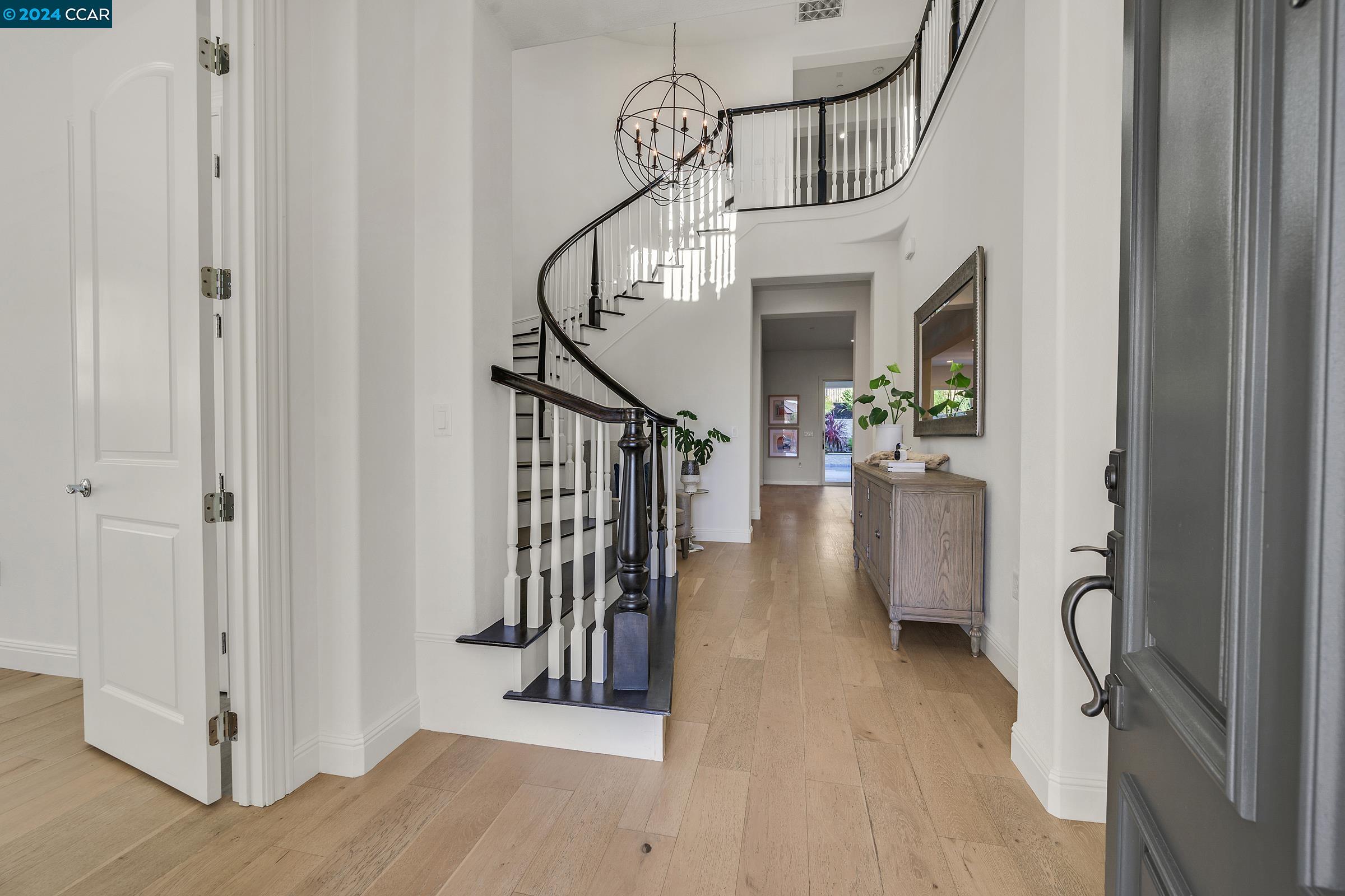 3002 Delamar Dr