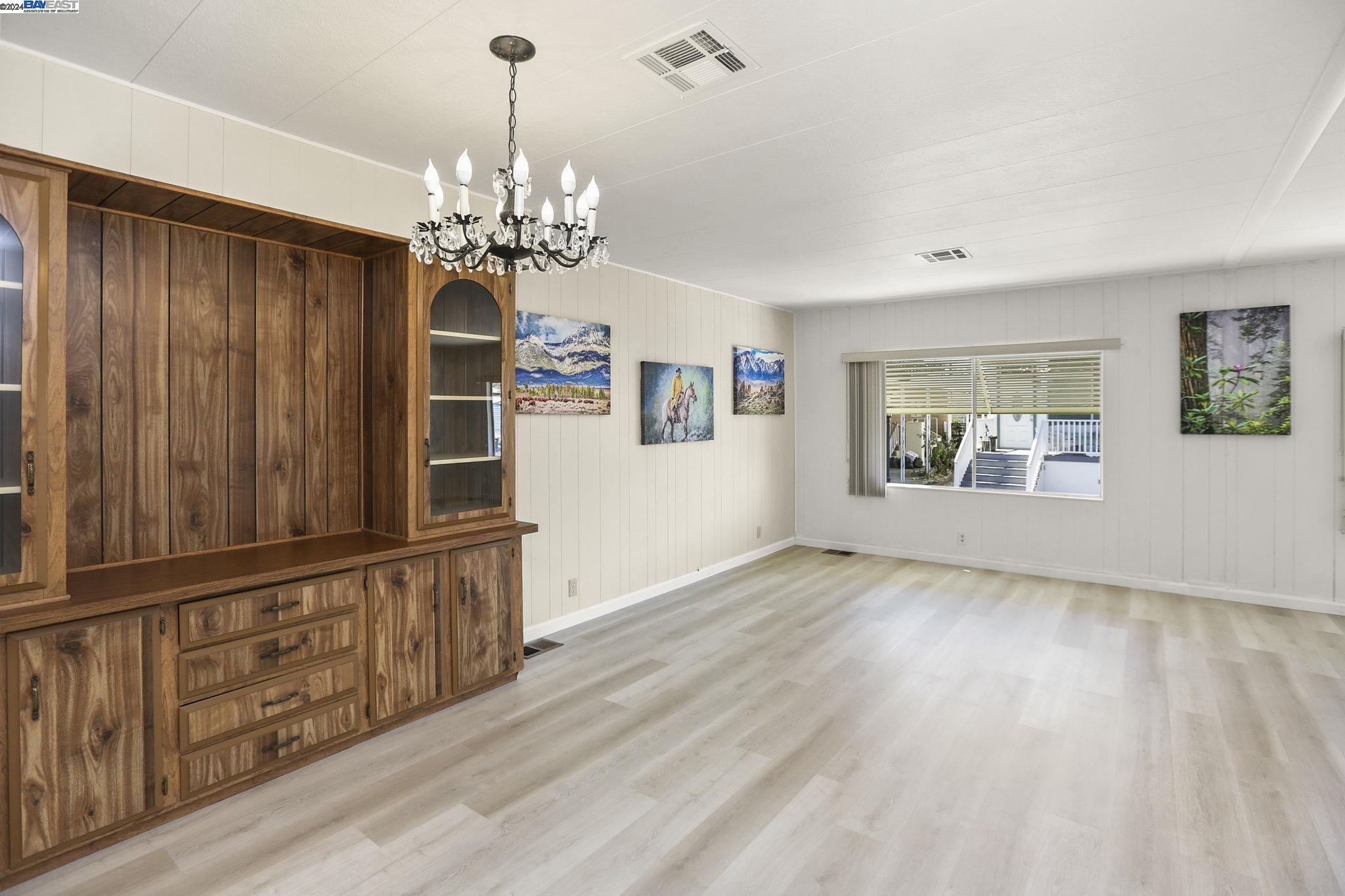 3263 Vineyard Ave., #44 # 44