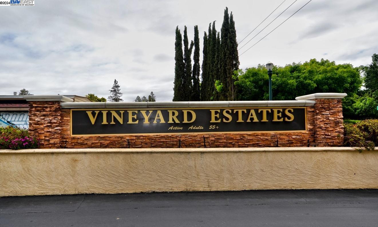 3263 Vineyard Ave., #44 # 44