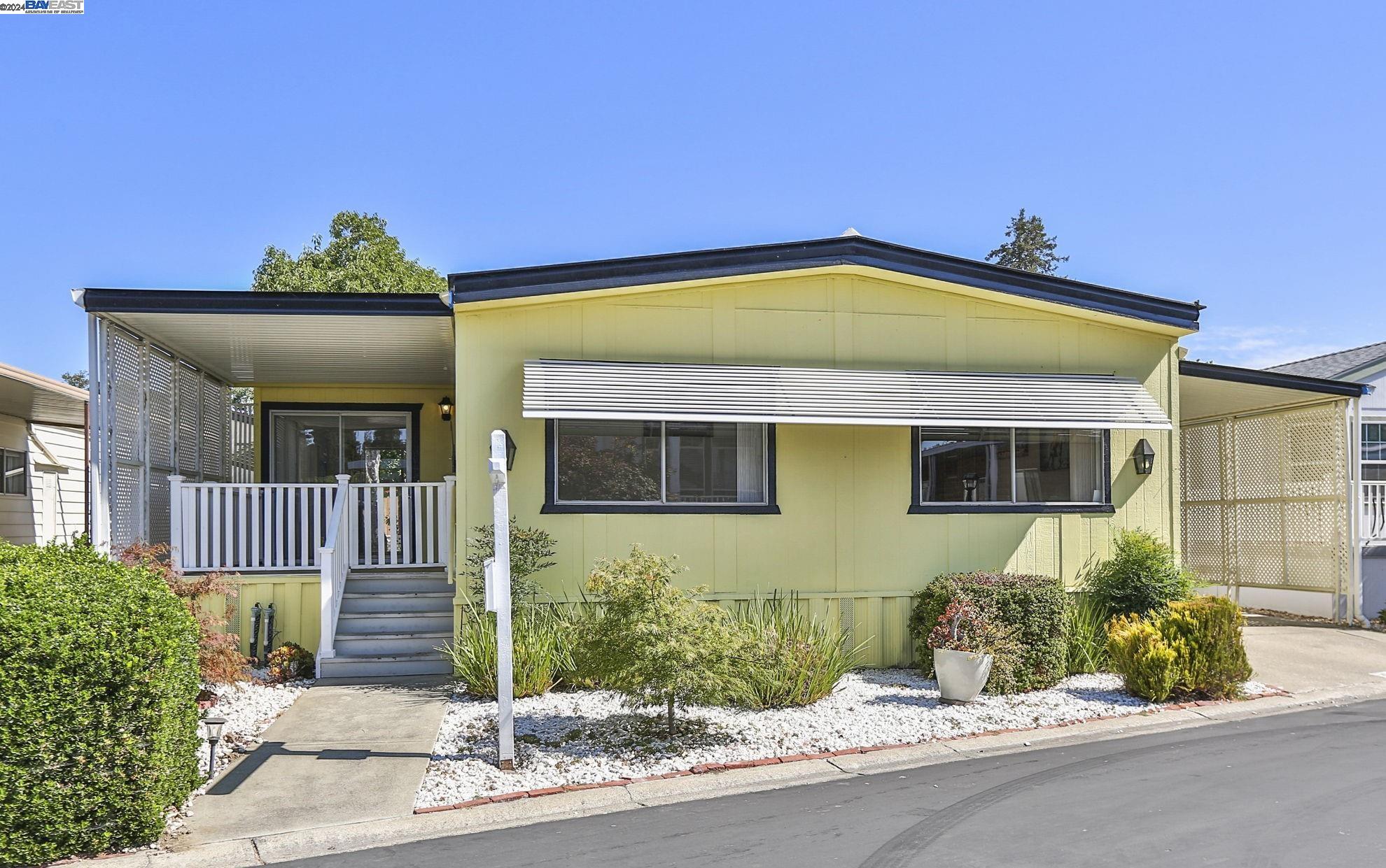 3263 Vineyard Ave., #44 # 44