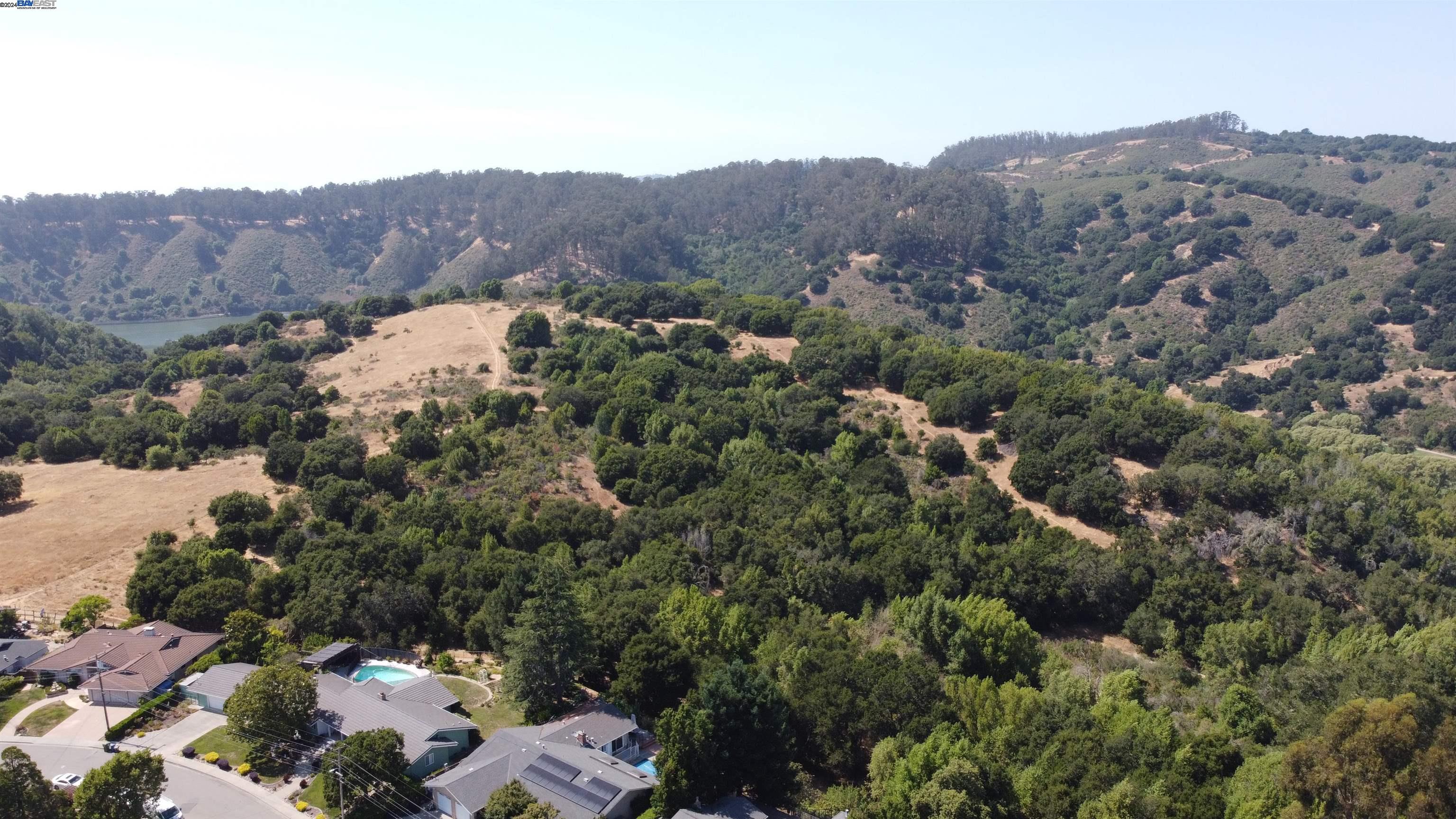 4511 Hillsborough Dr