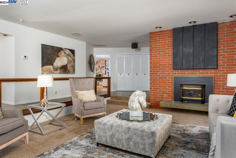 4511 Hillsborough Dr