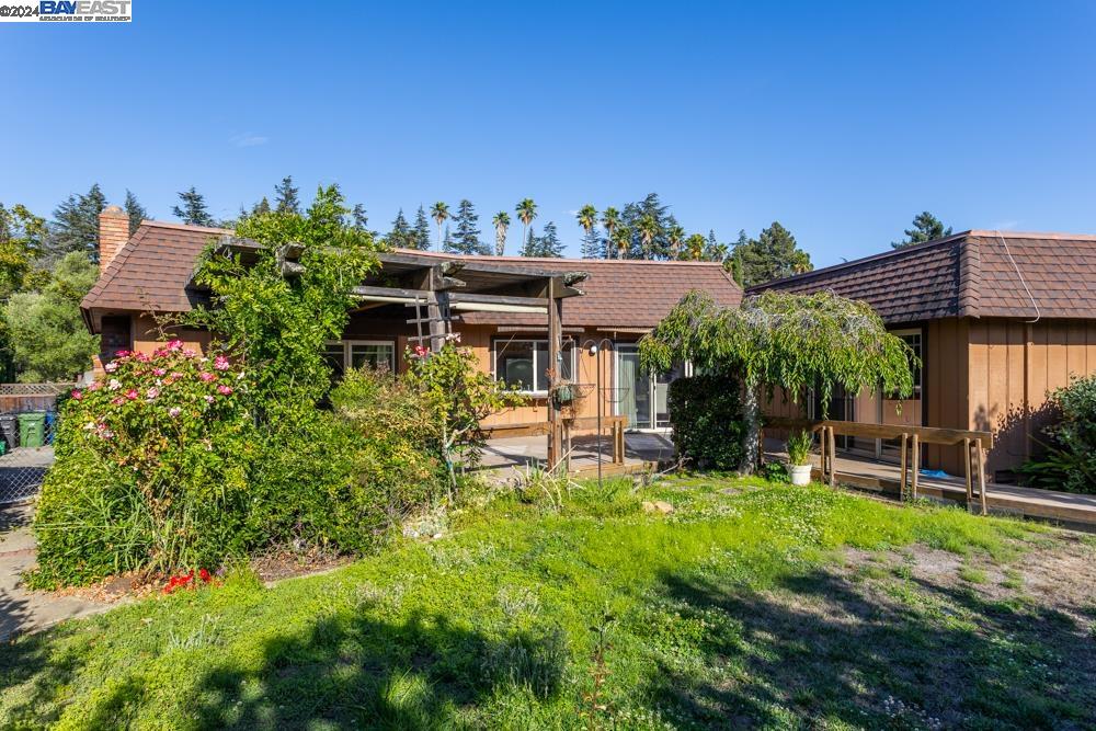 4511 Hillsborough Dr