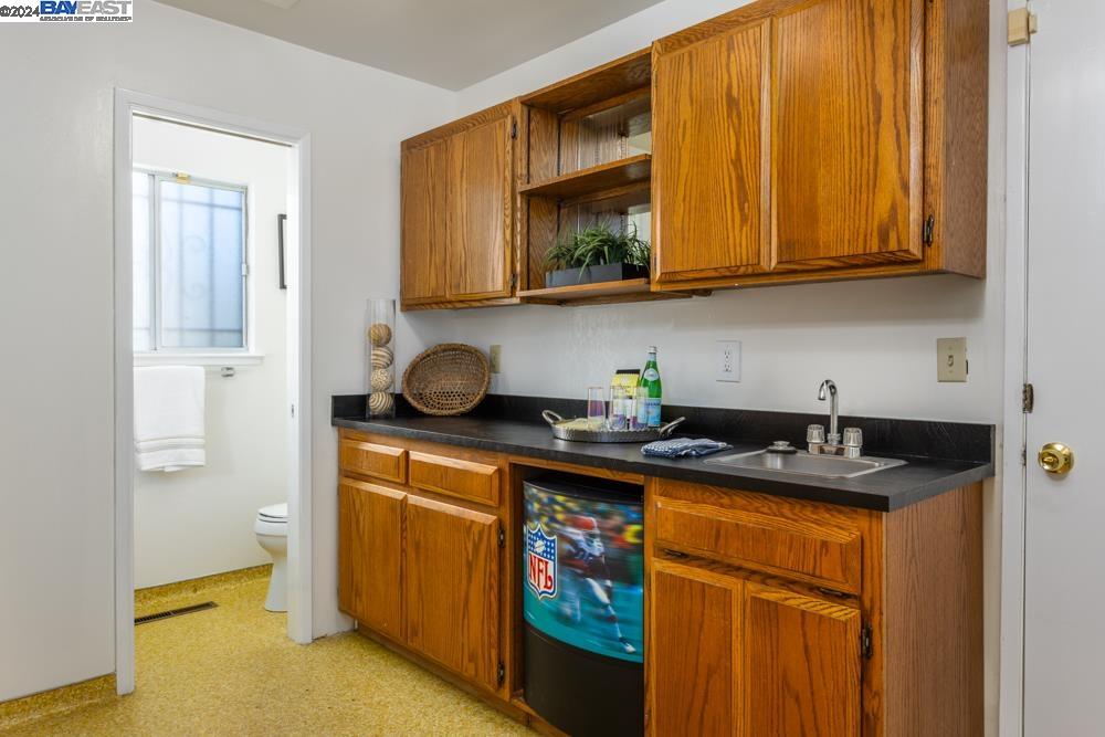 4511 Hillsborough Dr