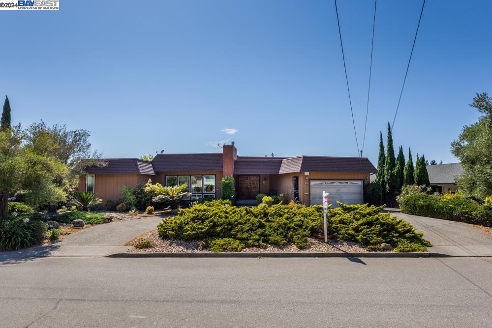 4511 Hillsborough Dr