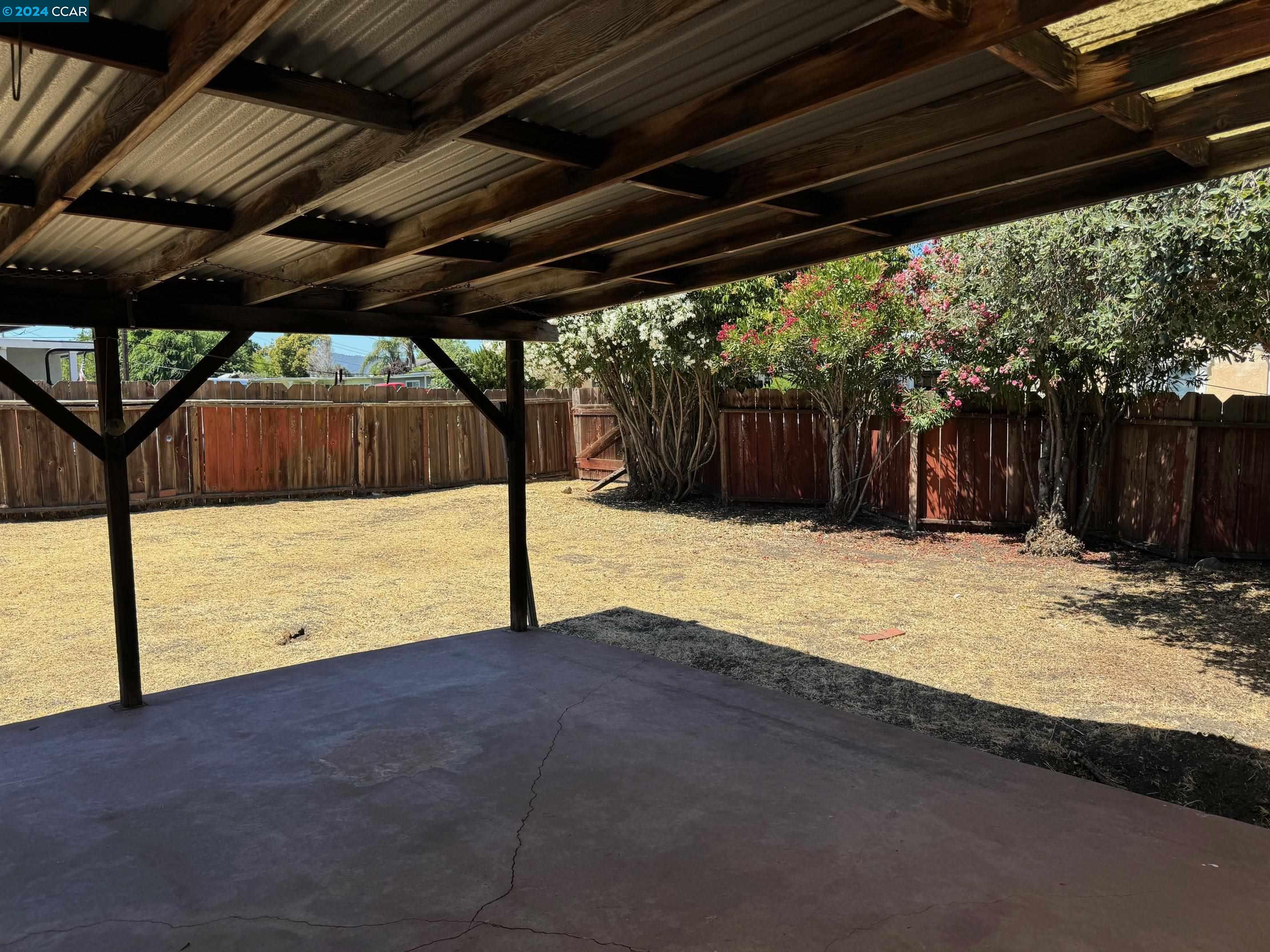 2054 Carmel Dr